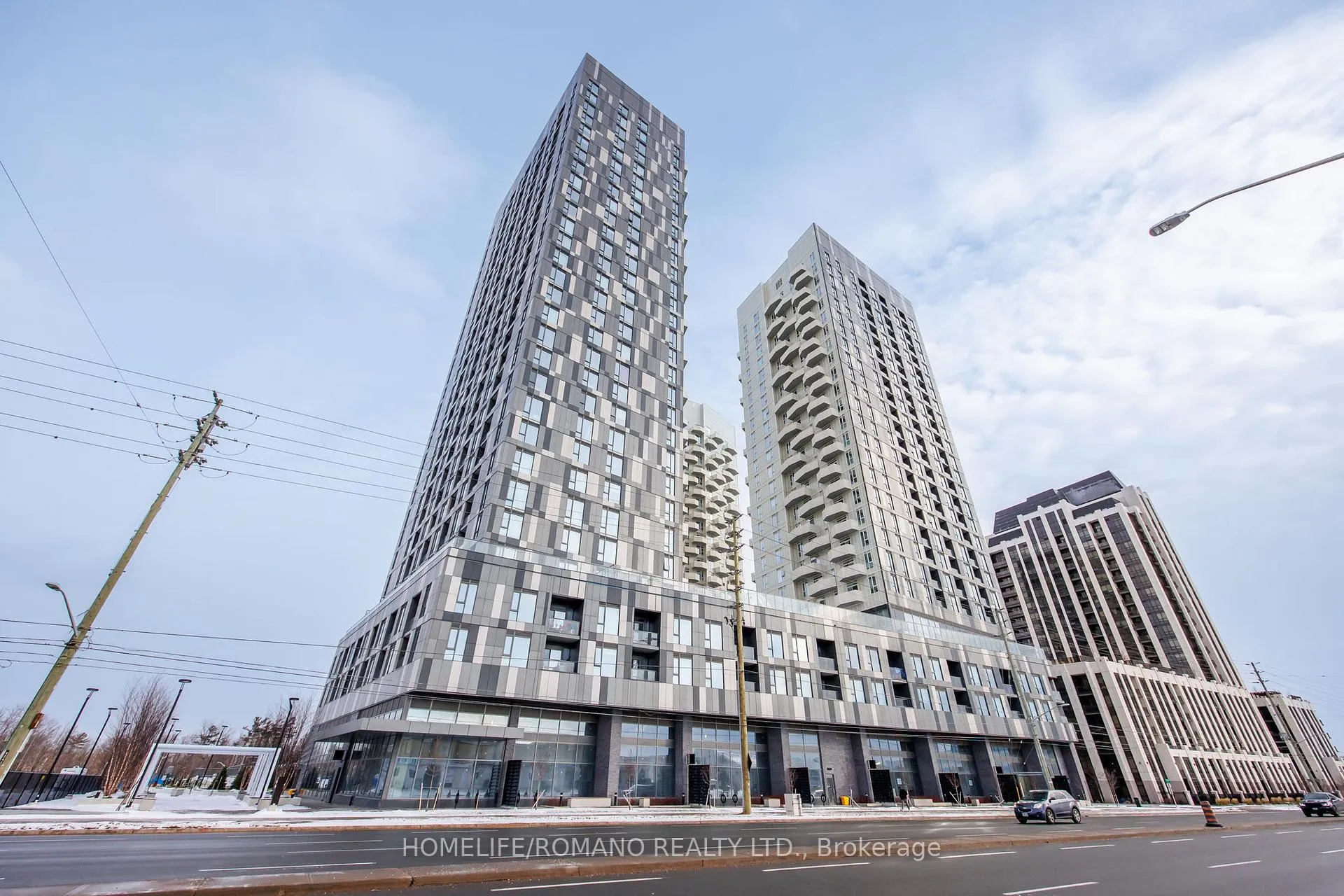Front of Unit 1426, 498 Caldari Road