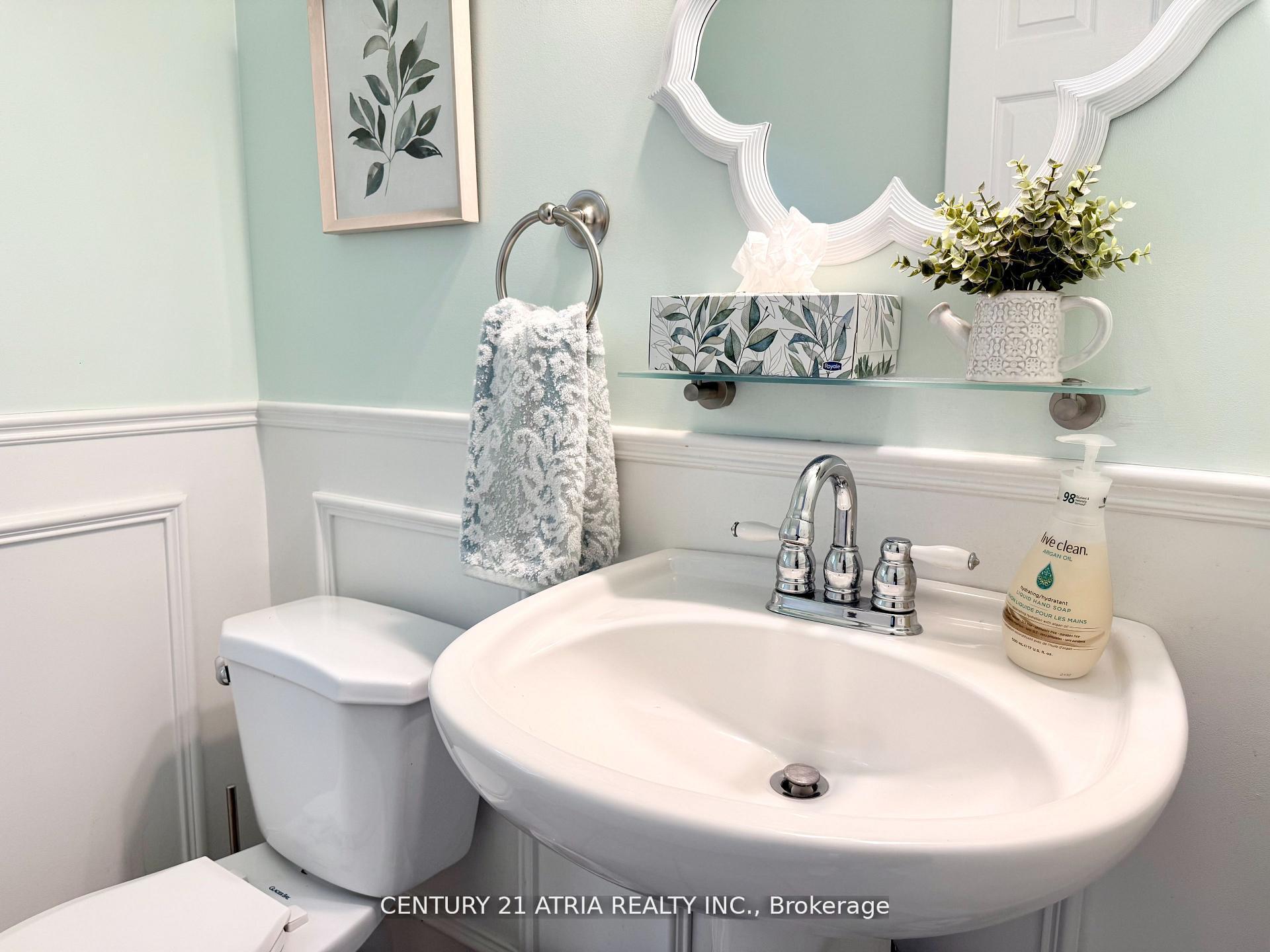Photo 12 of 12 Lyfytt Crescent, Barrie, West Bayfield — HOMEH