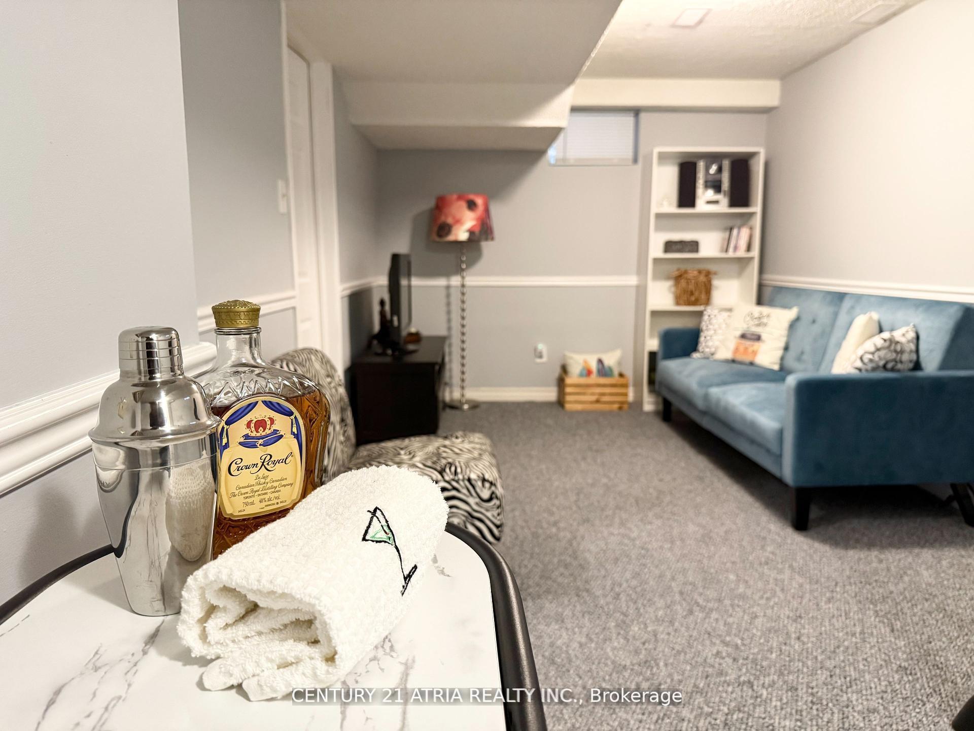 Photo 24 of 12 Lyfytt Crescent, Barrie, West Bayfield — HOMEH