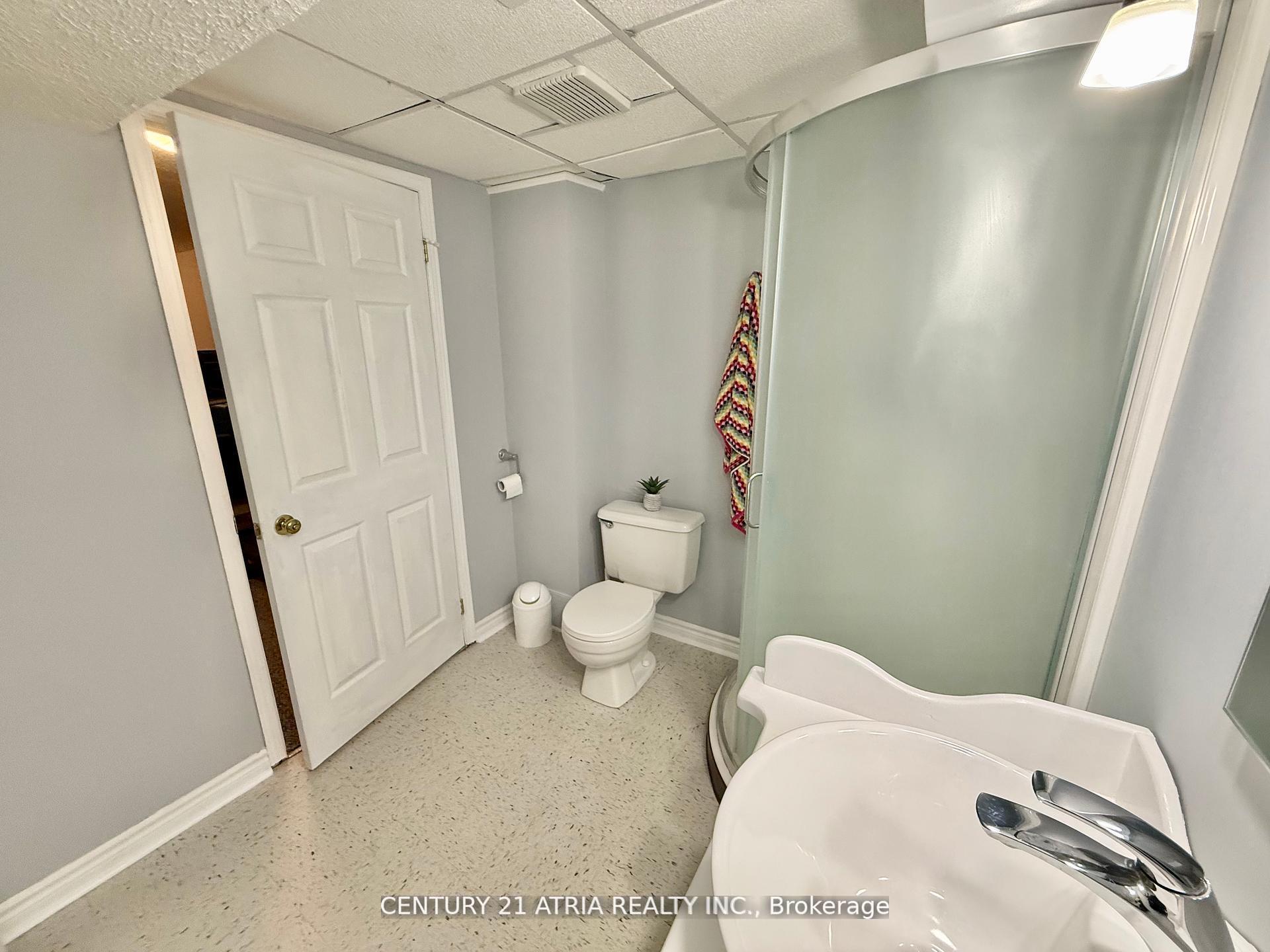 Photo 25 of 12 Lyfytt Crescent, Barrie, West Bayfield — HOMEH