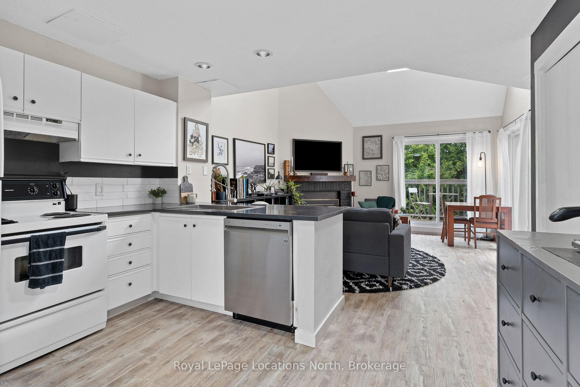 Photo 9 of Unit 190, 49 Trott Boulevard, Collingwood — HOMEH