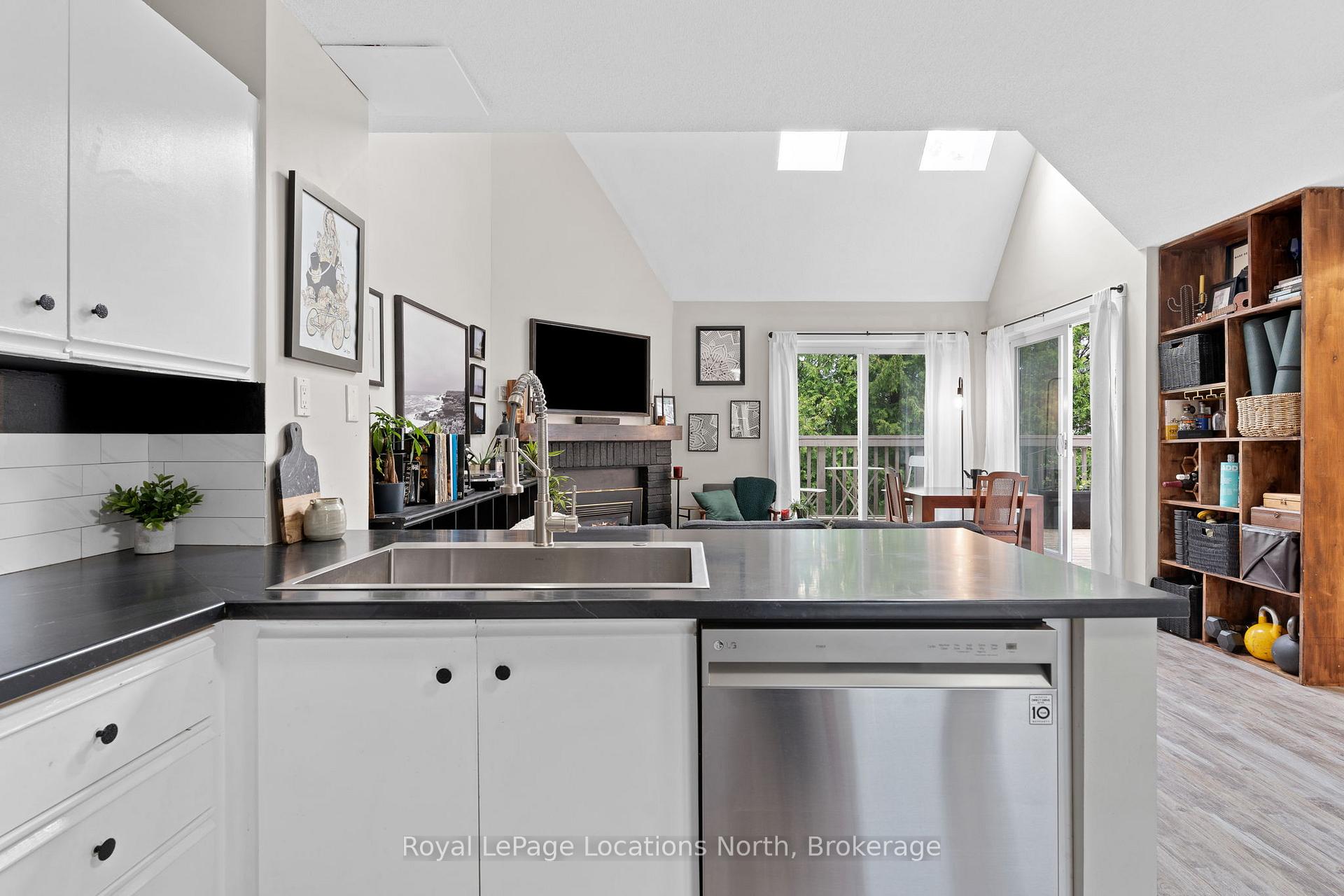Photo 12 of Unit 190, 49 Trott Boulevard, Collingwood — HOMEH