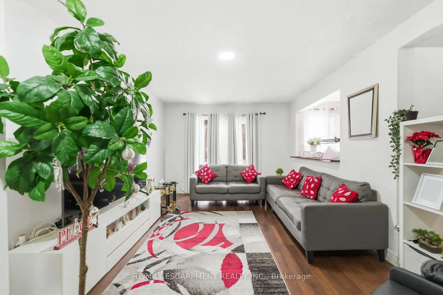 Photo 1 of Unit 2, 262 Kenora Avenue, Hamilton, Kentley — HOMEH