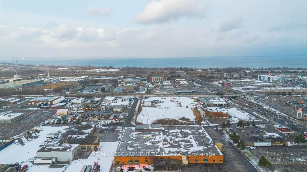 Photo 17 of Unit 2, 262 Kenora Avenue, Hamilton, Kentley — HOMEH