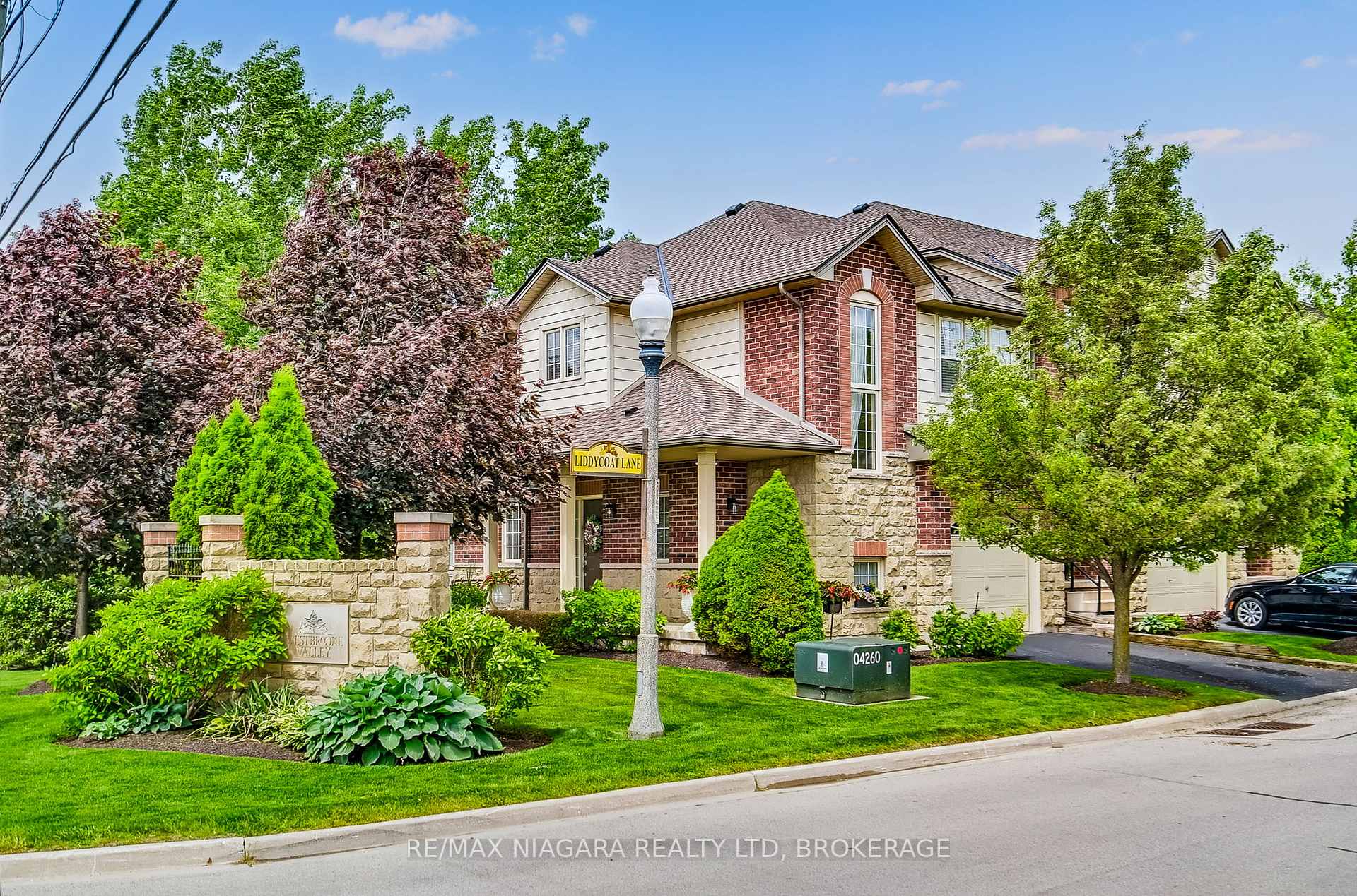 Photo 1 of Unit 16, 5 Liddycoat Lane, Hamilton, Ancaster — HOMEH