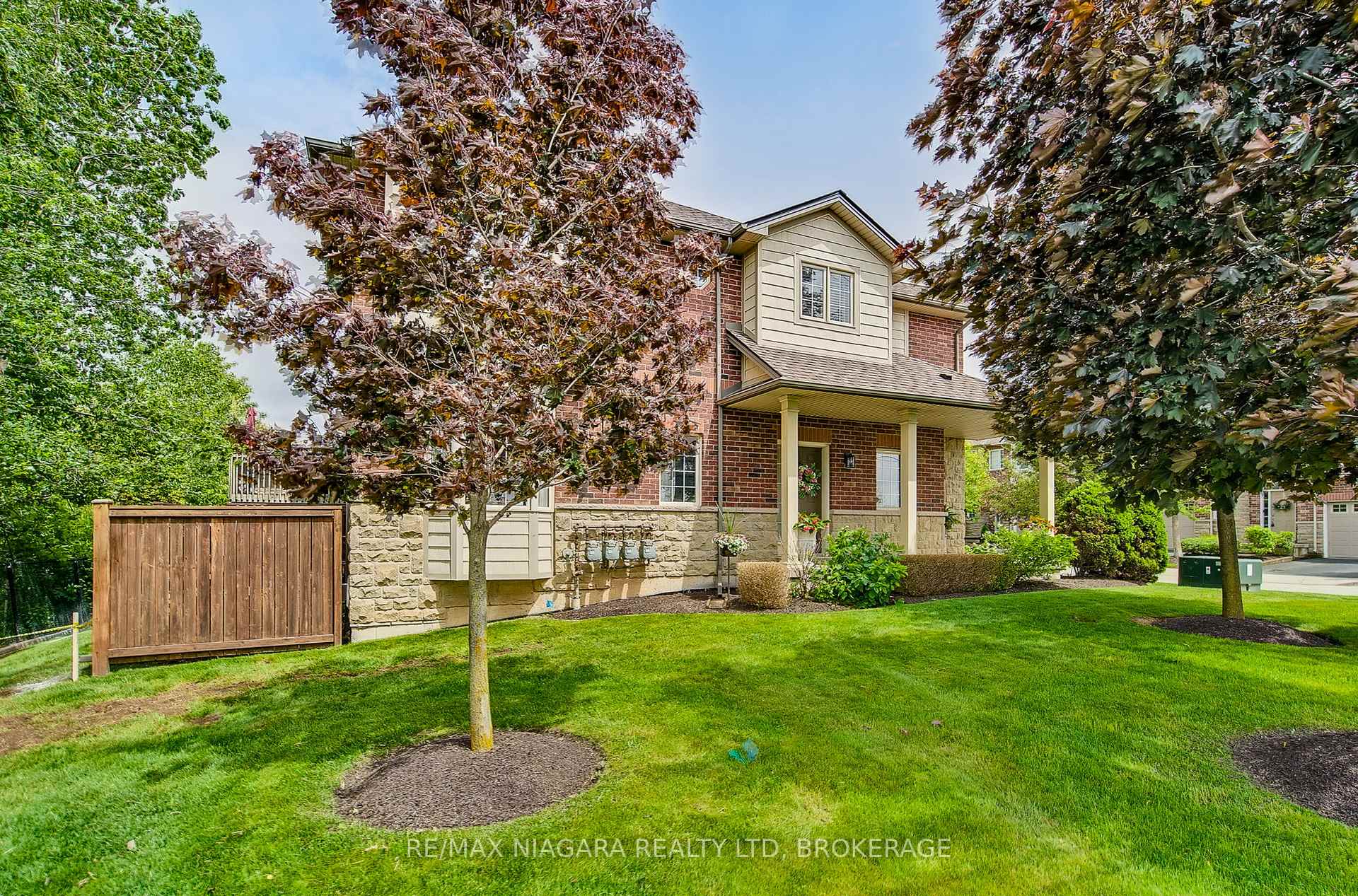Photo 5 of Unit 16, 5 Liddycoat Lane, Hamilton, Ancaster — HOMEH