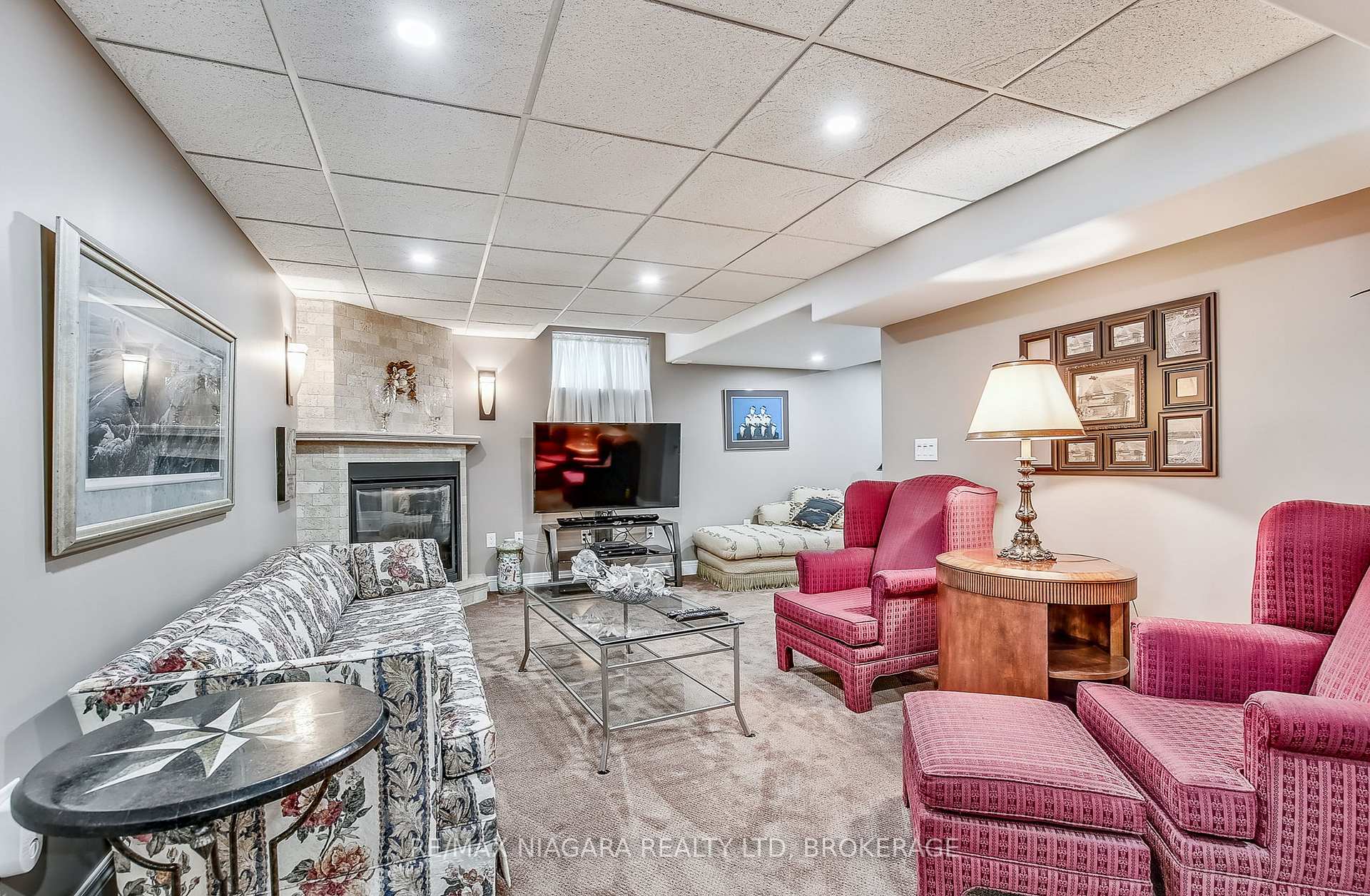 Photo 30 of Unit 16, 5 Liddycoat Lane, Hamilton, Ancaster — HOMEH
