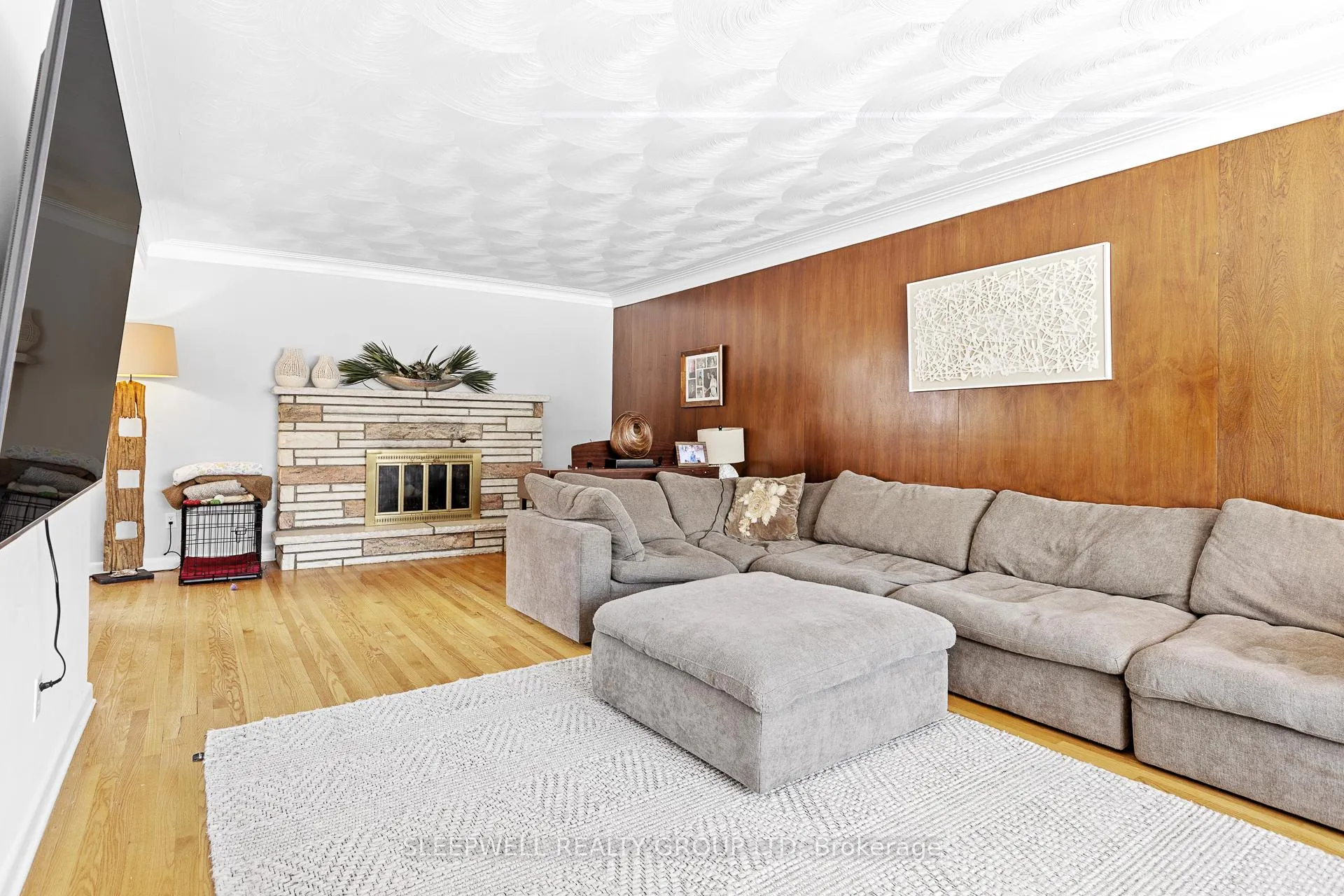 Photo 2 of 1874 Rideau Garden Drive, Ottawa, Ottawa East — HOMEH