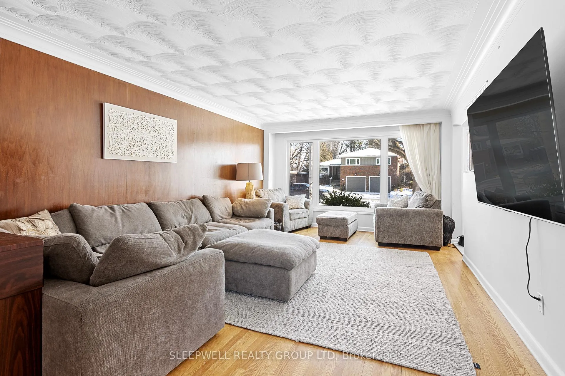 Photo 3 of 1874 Rideau Garden Drive, Ottawa, Ottawa East — HOMEH