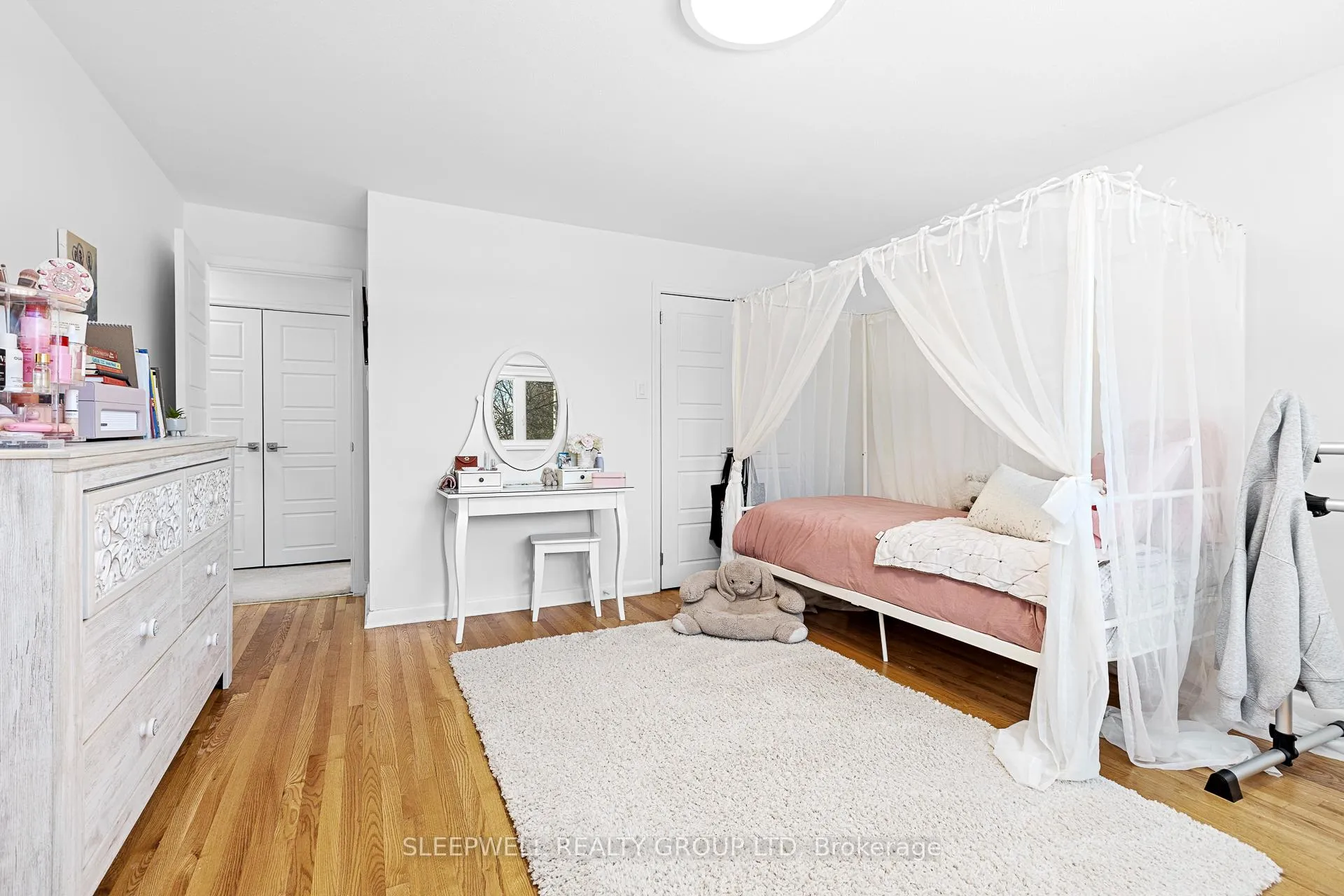 Photo 19 of 1874 Rideau Garden Drive, Ottawa, Ottawa East — HOMEH
