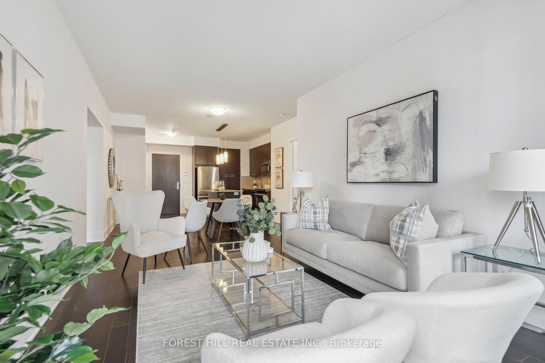 Front of Unit 713, 70 Roehampton Avenue