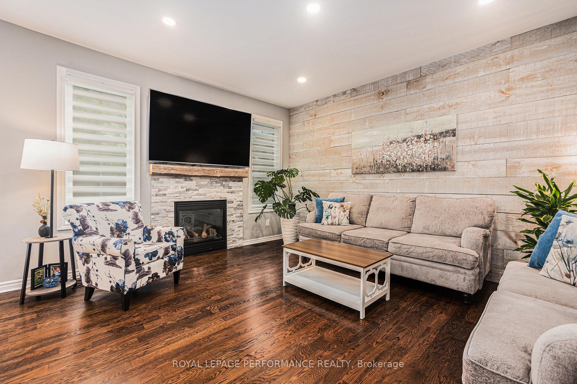 Photo 12 of 2600 Fallingwater Circle, Ottawa, Barrhaven - Half Moon Bay — HOMEH
