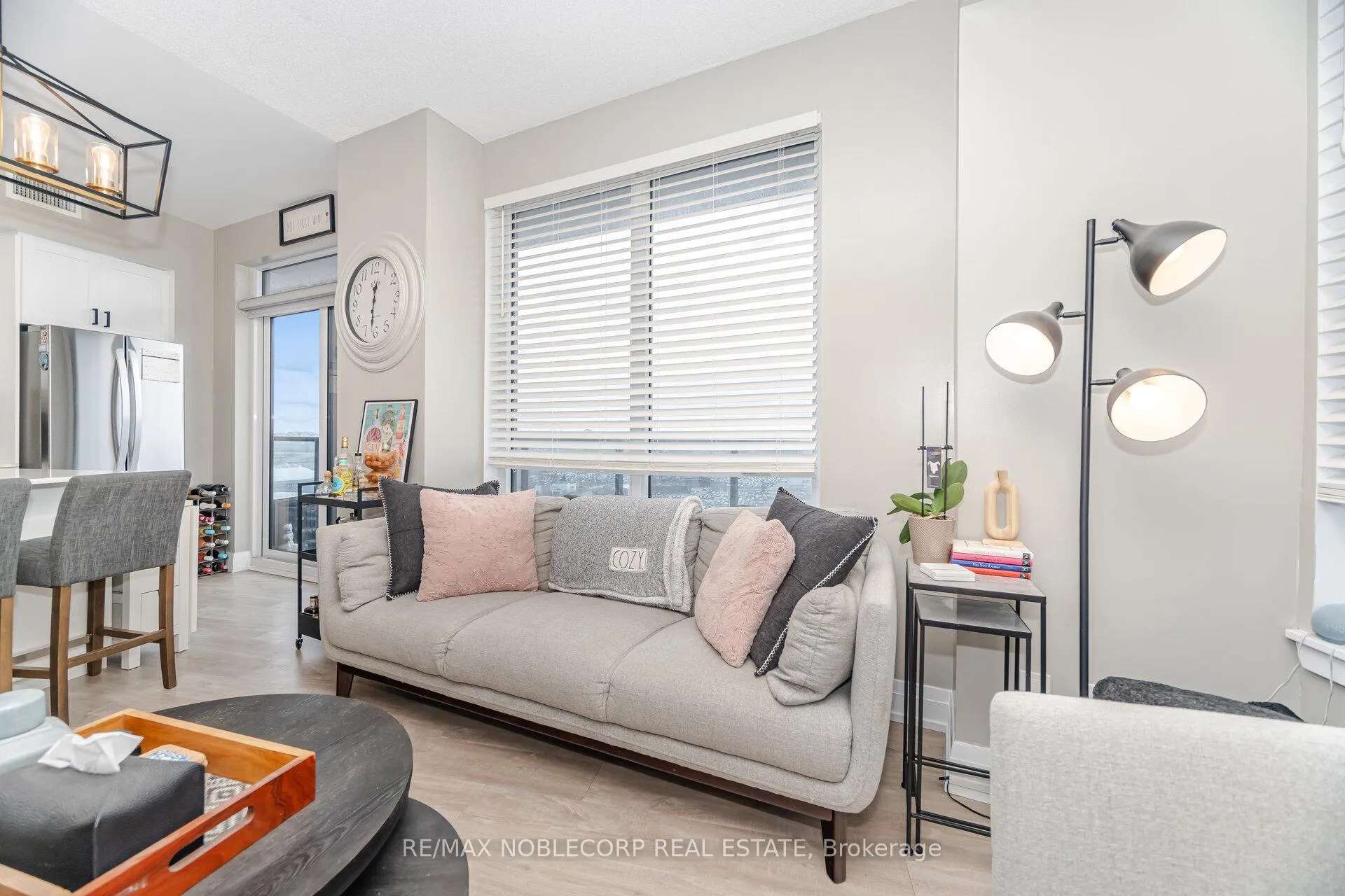 Photo 15 of Unit 1505, 3700 Highway 7 Road, Vaughan, Vaughan Corporate Centre — HOMEH