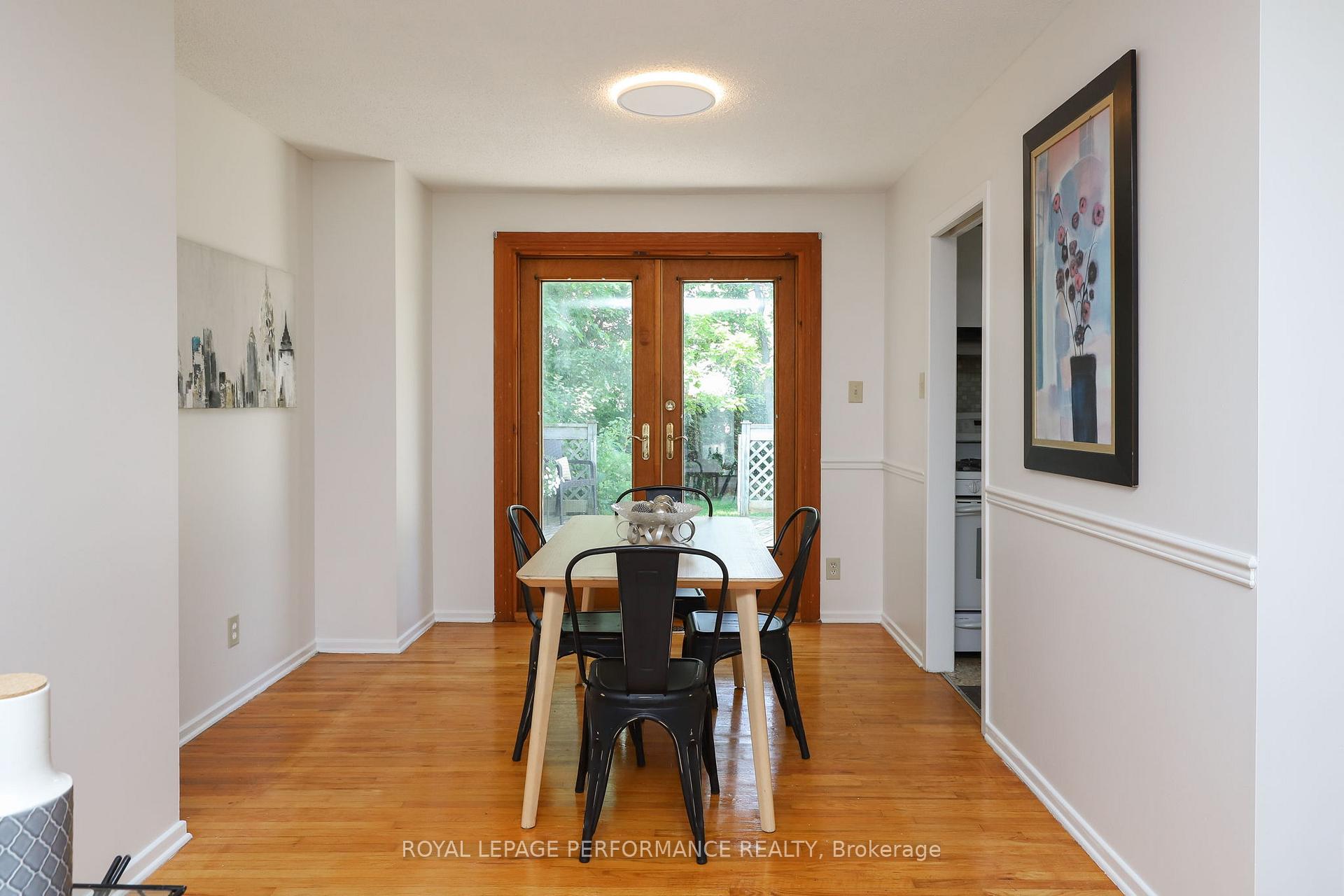 Photo 8 of 45 Keewatin Crescent, Ottawa, Borden Farm/Stewart Farm/Carleton Heights/Parkwood Hills — HOMEH