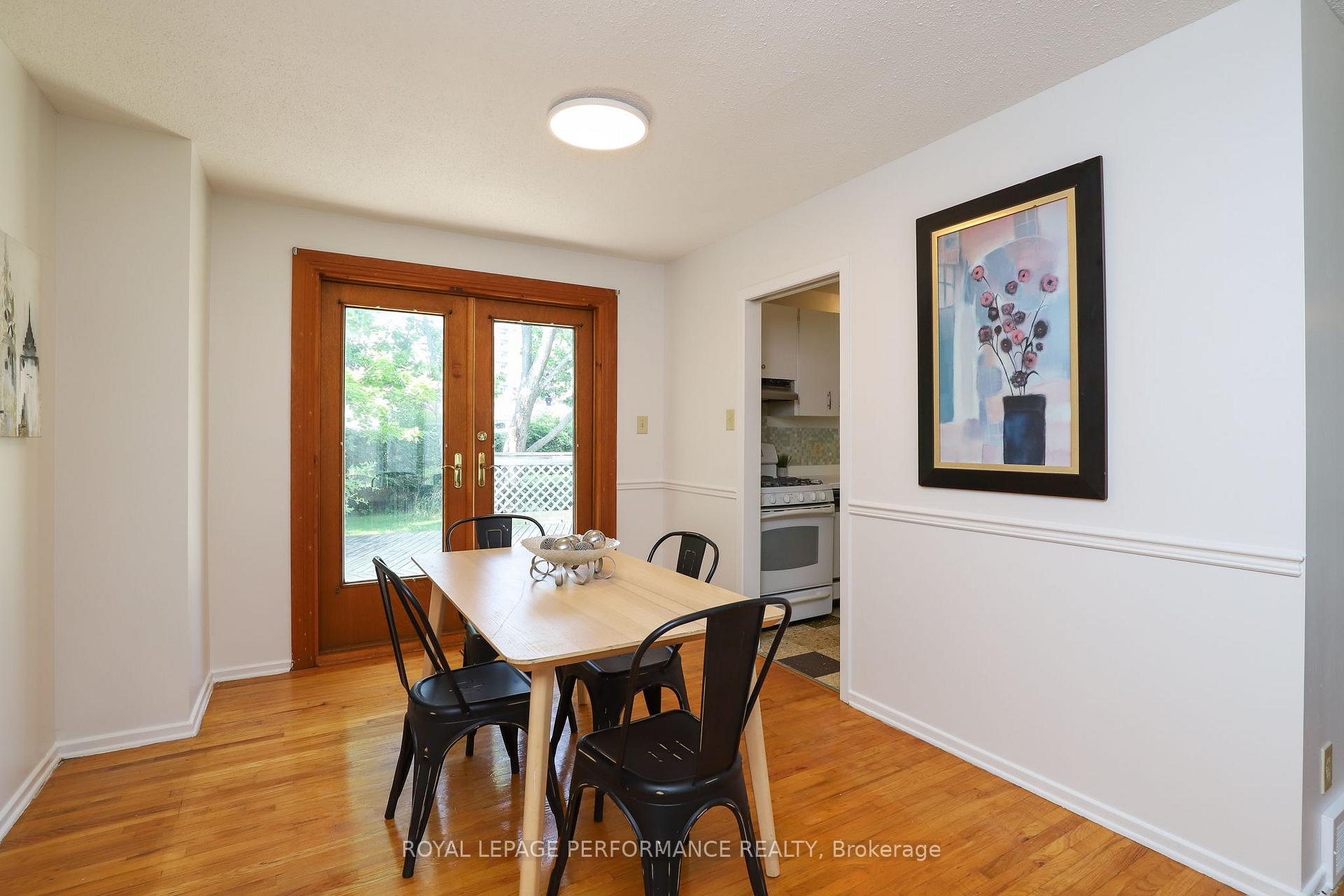 Photo 16 of 45 Keewatin Crescent, Ottawa, Borden Farm/Stewart Farm/Carleton Heights/Parkwood Hills — HOMEH