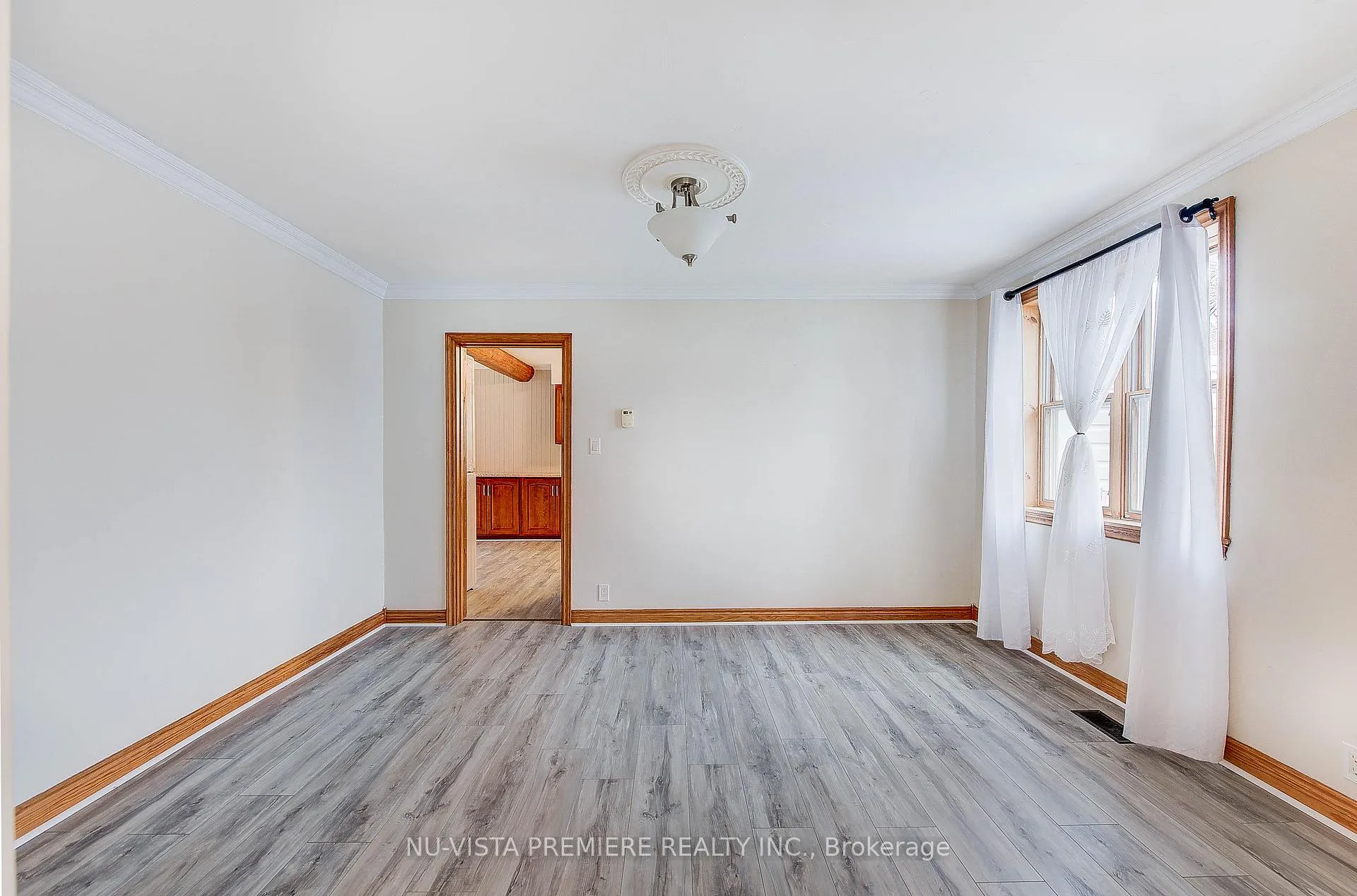 Photo 11 of 161 South Street S, Goderich, Goderich (Town) — HOMEH