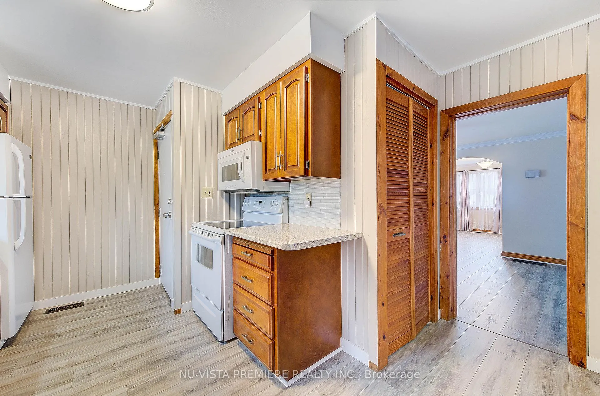 Photo 13 of 161 South Street S, Goderich, Goderich (Town) — HOMEH