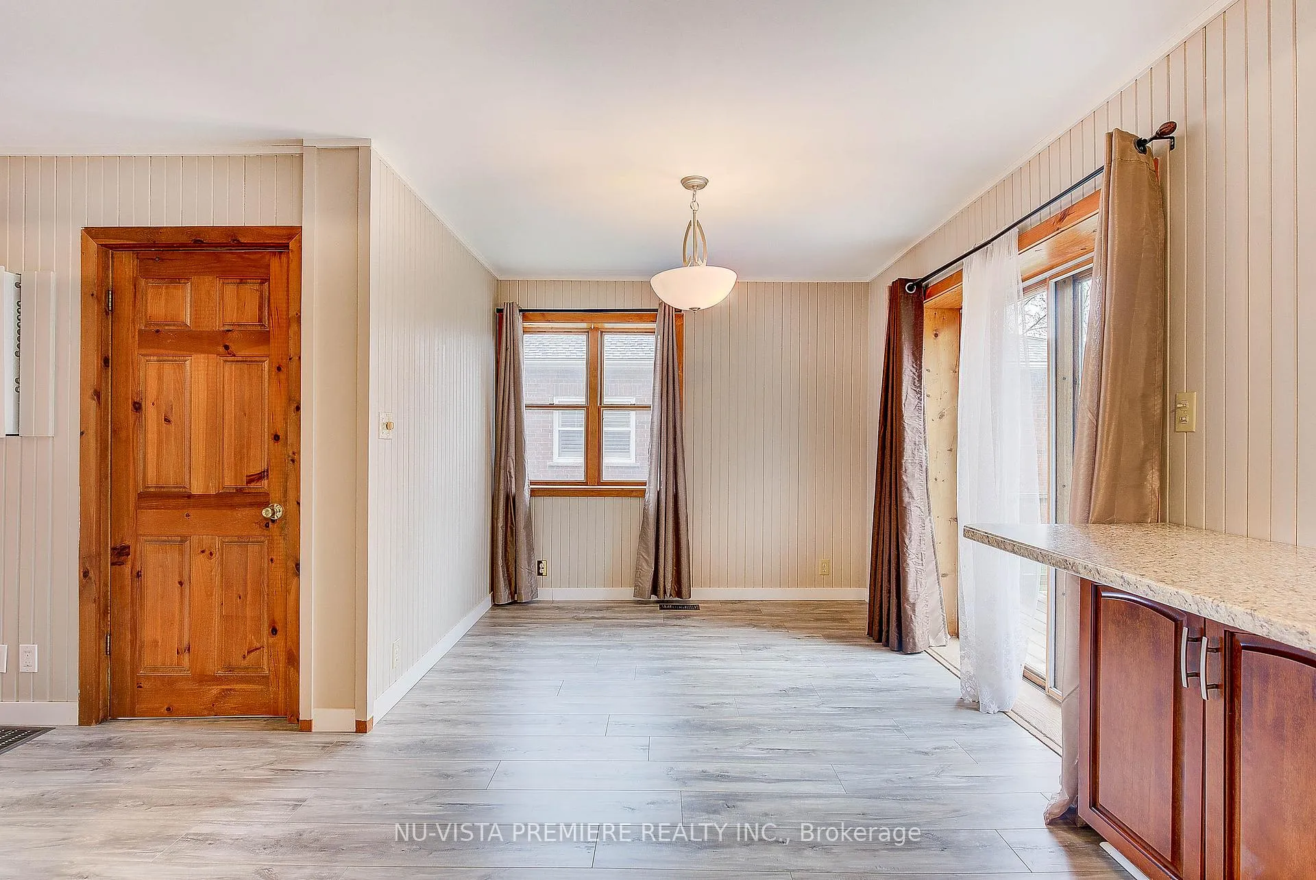 Photo 17 of 161 South Street S, Goderich, Goderich (Town) — HOMEH