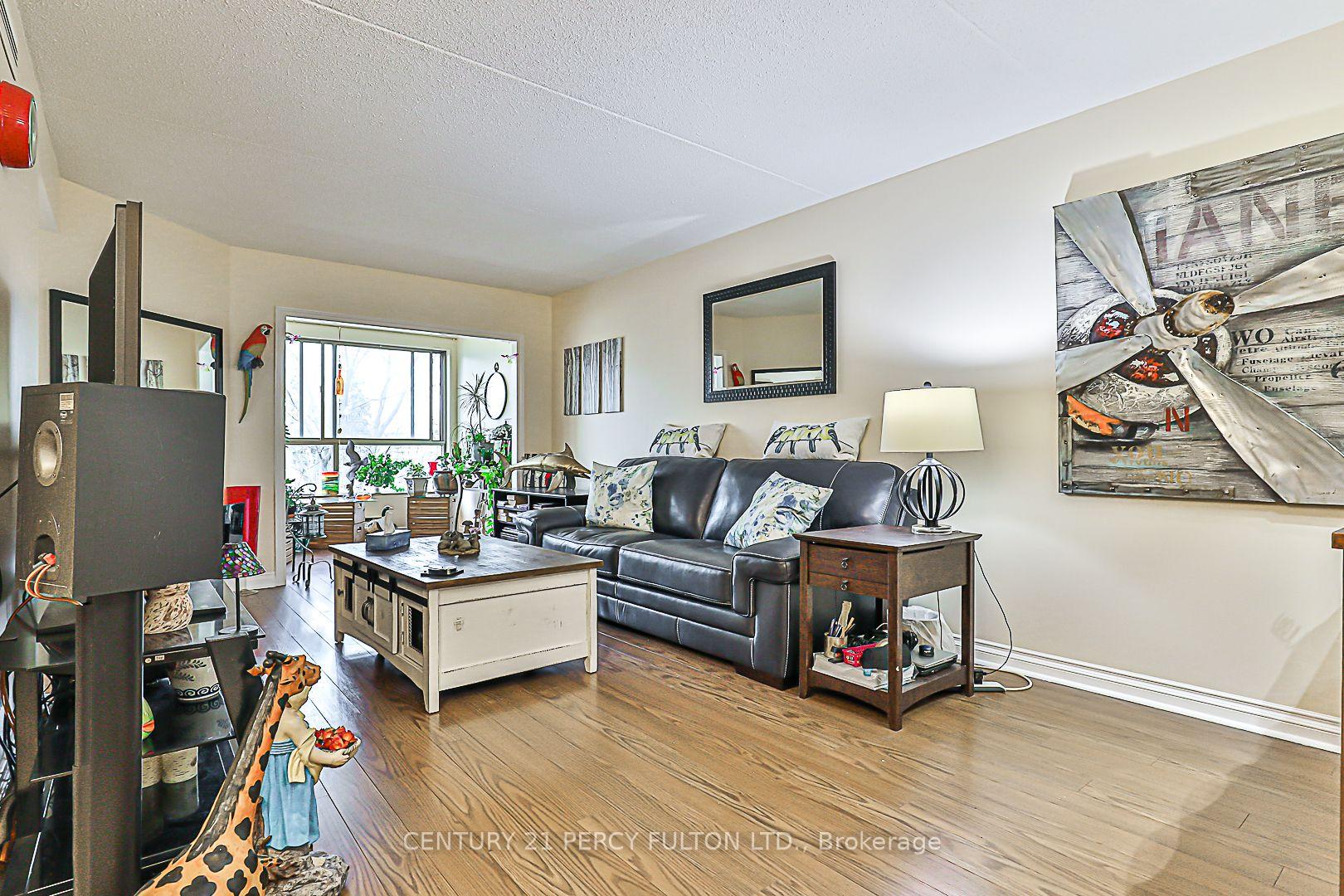 Front of Unit 203, 249 Major Mackenzie Drive E