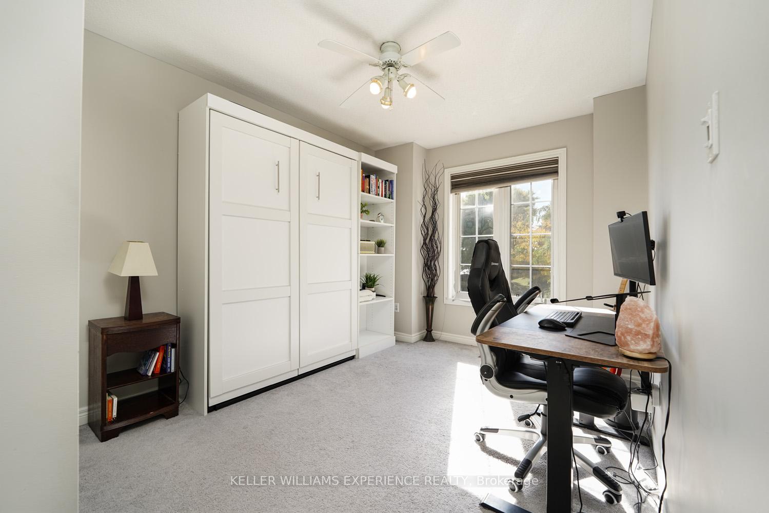 Photo 20 of Unit 2, 1087 Brook Gardens Marsh, Newmarket, Huron Heights-Leslie Valley — HOMEH