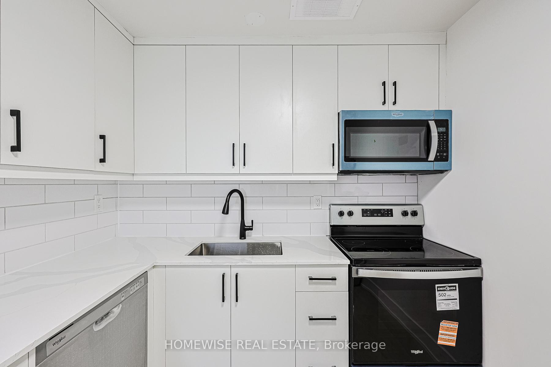 Photo 6 of Unit 6, 81 Ontario Street, Clarington, Bowmanville — HOMEH