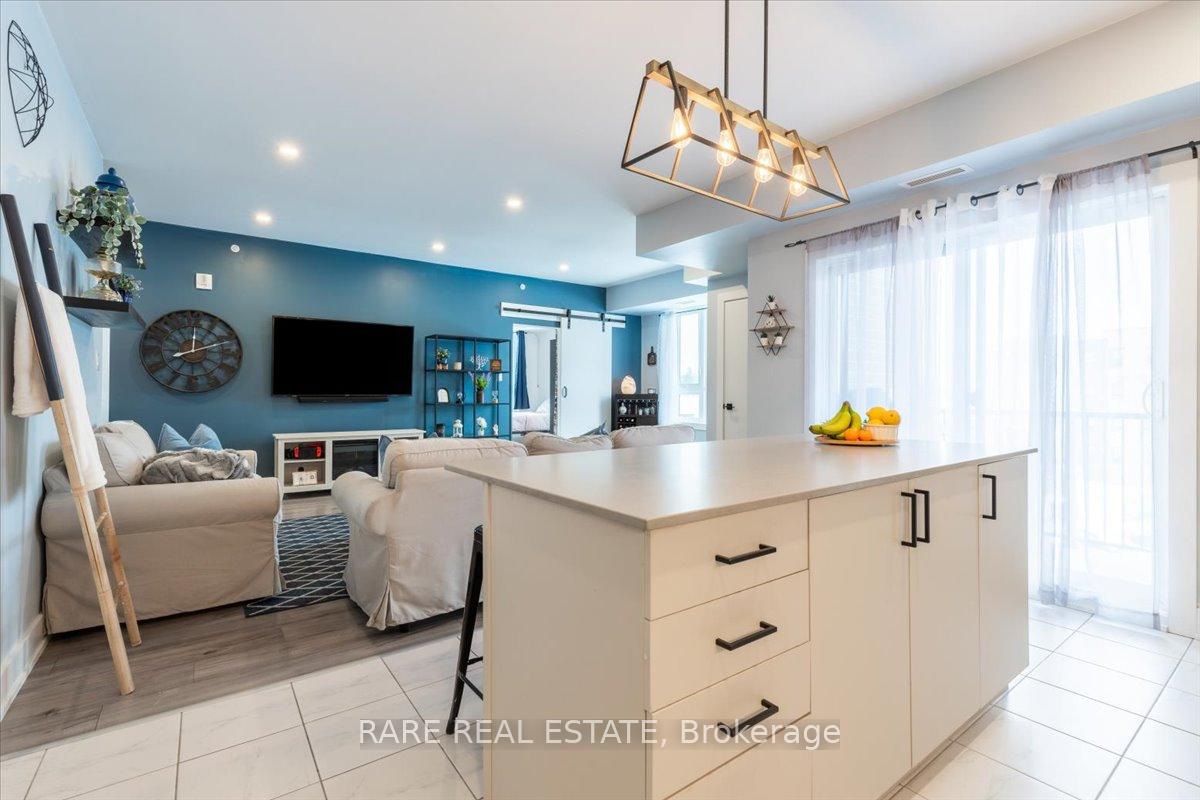 Photo 1 of Unit 413, 5 Chef Lane, Barrie, Rural Barrie Southeast — HOMEH