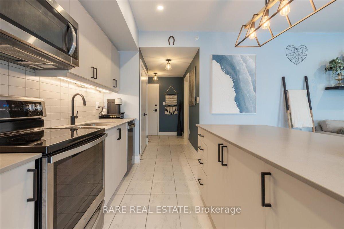 Photo 7 of Unit 413, 5 Chef Lane, Barrie, Rural Barrie Southeast — HOMEH