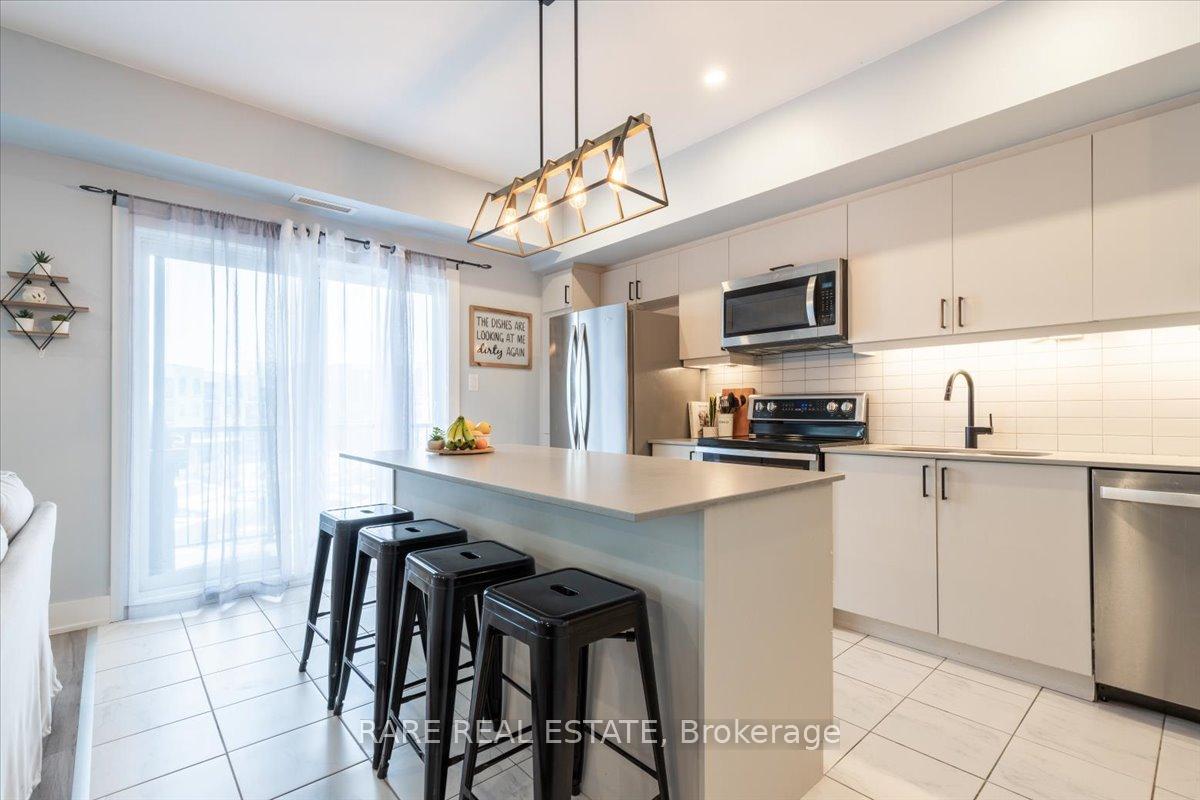 Photo 9 of Unit 413, 5 Chef Lane, Barrie, Rural Barrie Southeast — HOMEH