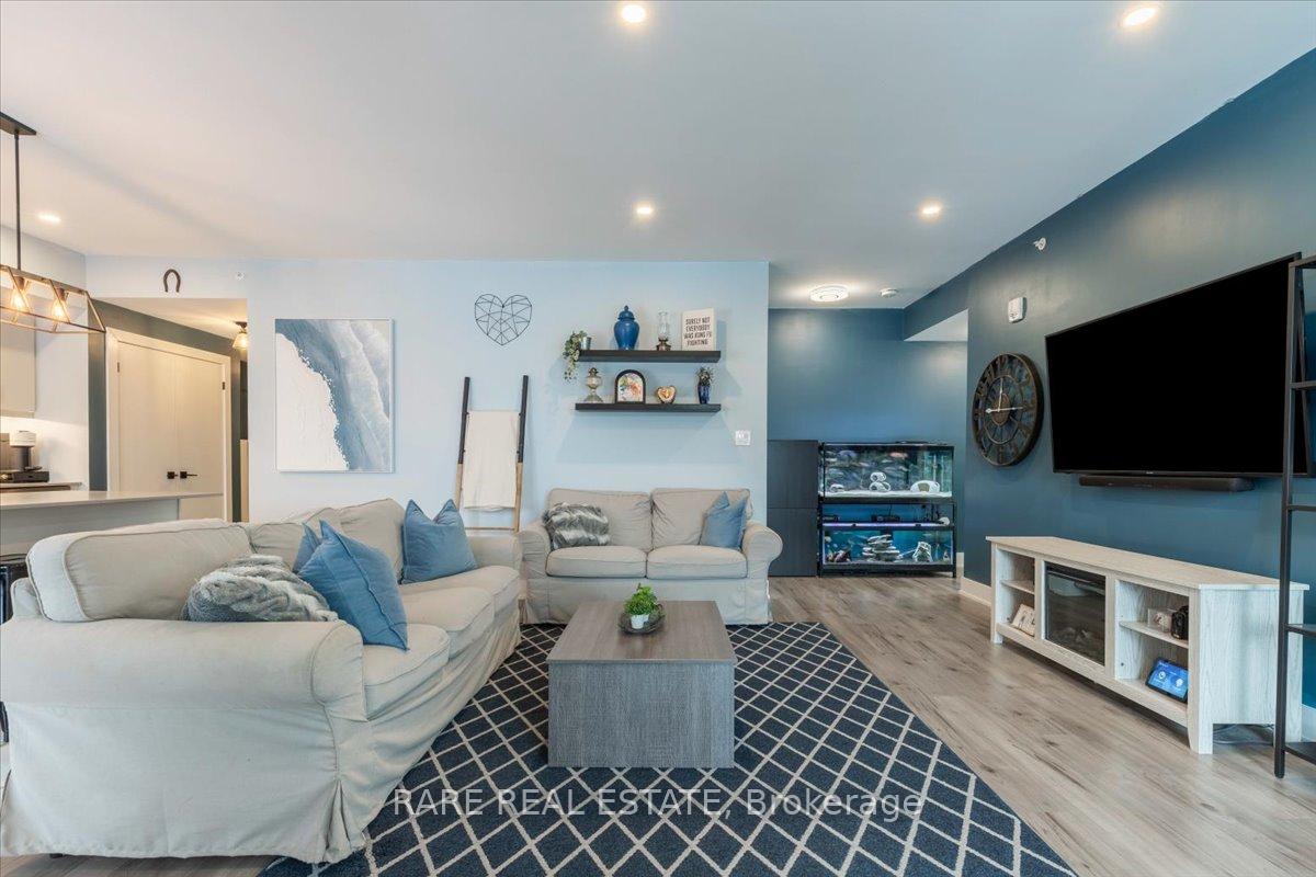 Photo 13 of Unit 413, 5 Chef Lane, Barrie, Rural Barrie Southeast — HOMEH
