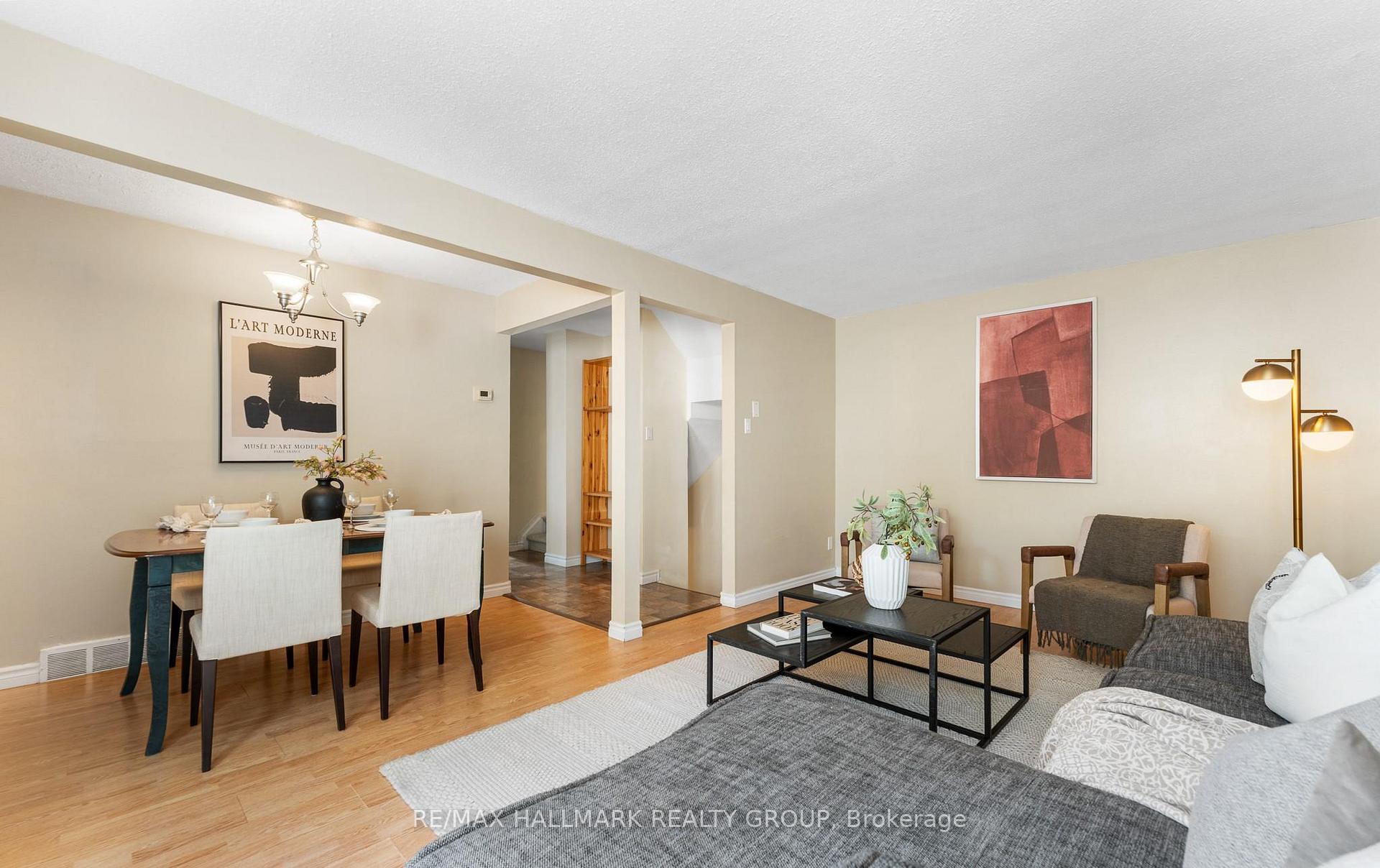 Photo 8 of 1771 Meadowbrook Road, Ottawa, Pineview — HOMEH
