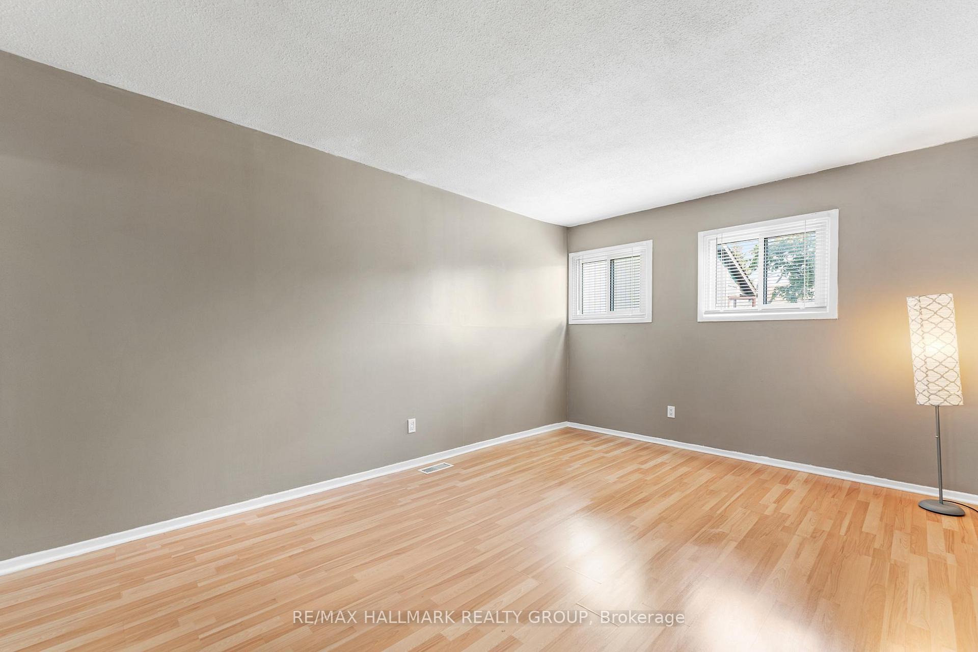 Photo 13 of 1771 Meadowbrook Road, Ottawa, Pineview — HOMEH