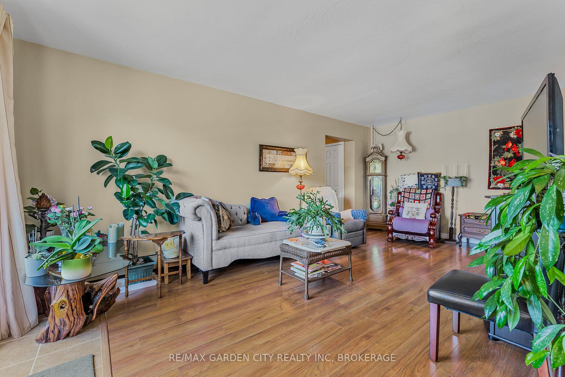 Photo 16 of Unit 301, 485 Thorold Road, Welland, Prince Charles — HOMEH