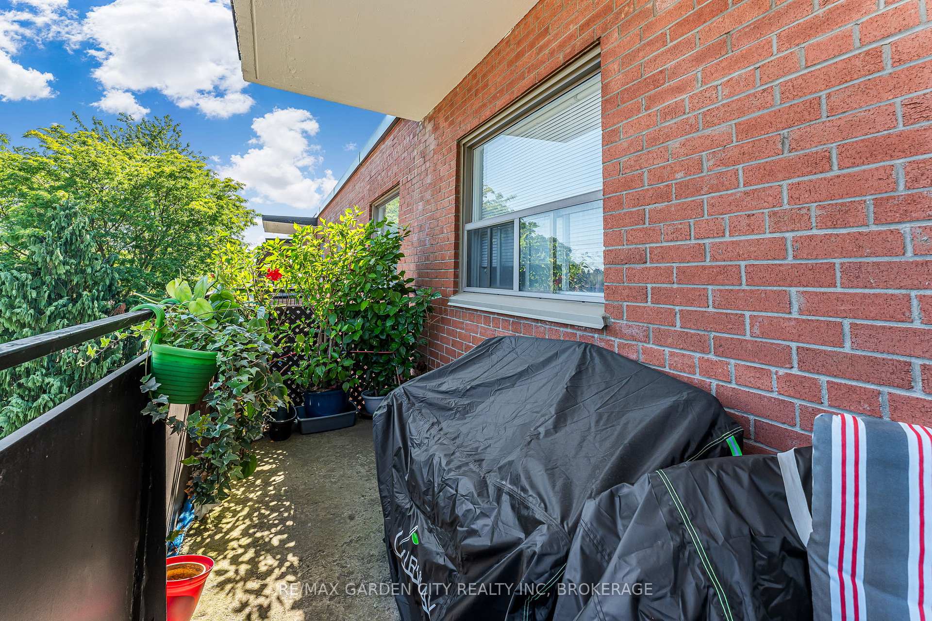 Photo 27 of Unit 301, 485 Thorold Road, Welland, Prince Charles — HOMEH