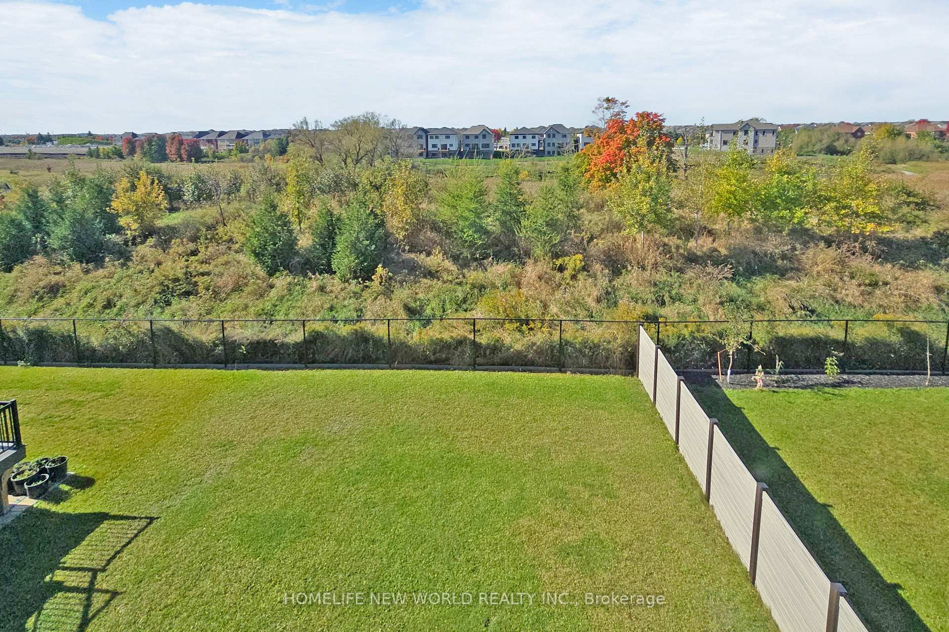Photo 36 of 16 Scrivener Drive, Aurora, Rural Aurora — HOMEH