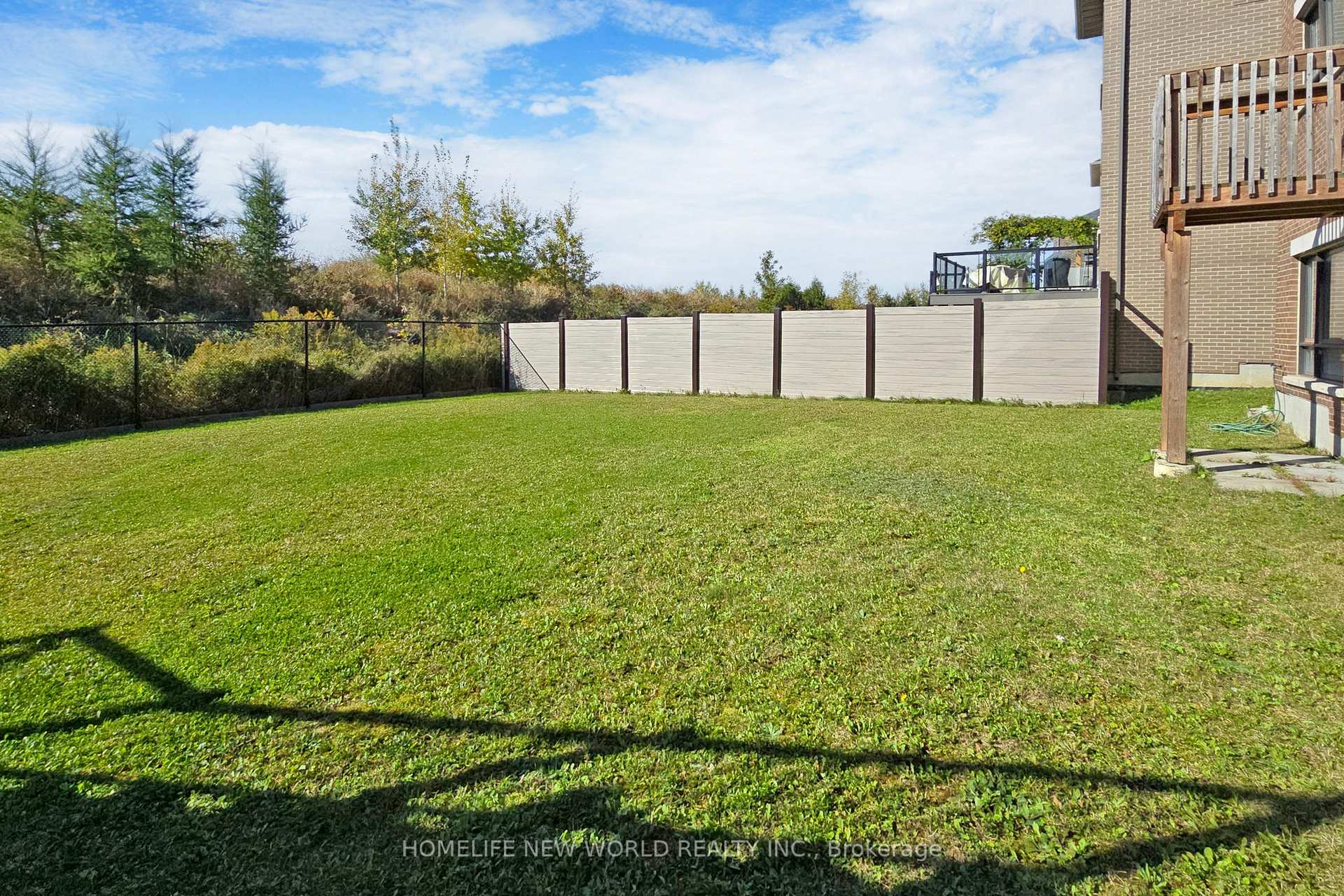 Photo 37 of 16 Scrivener Drive, Aurora, Rural Aurora — HOMEH