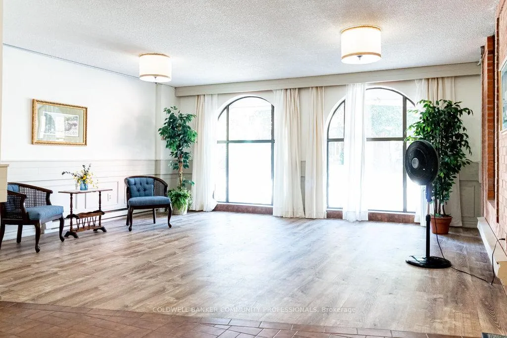 Photo 3 of Unit 205, 23 Main Street, Hamilton, Dundas — HOMEH