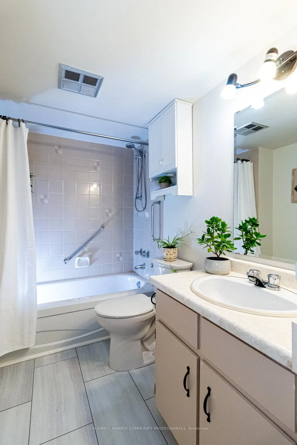 Photo 26 of Unit 205, 23 Main Street, Hamilton, Dundas — HOMEH