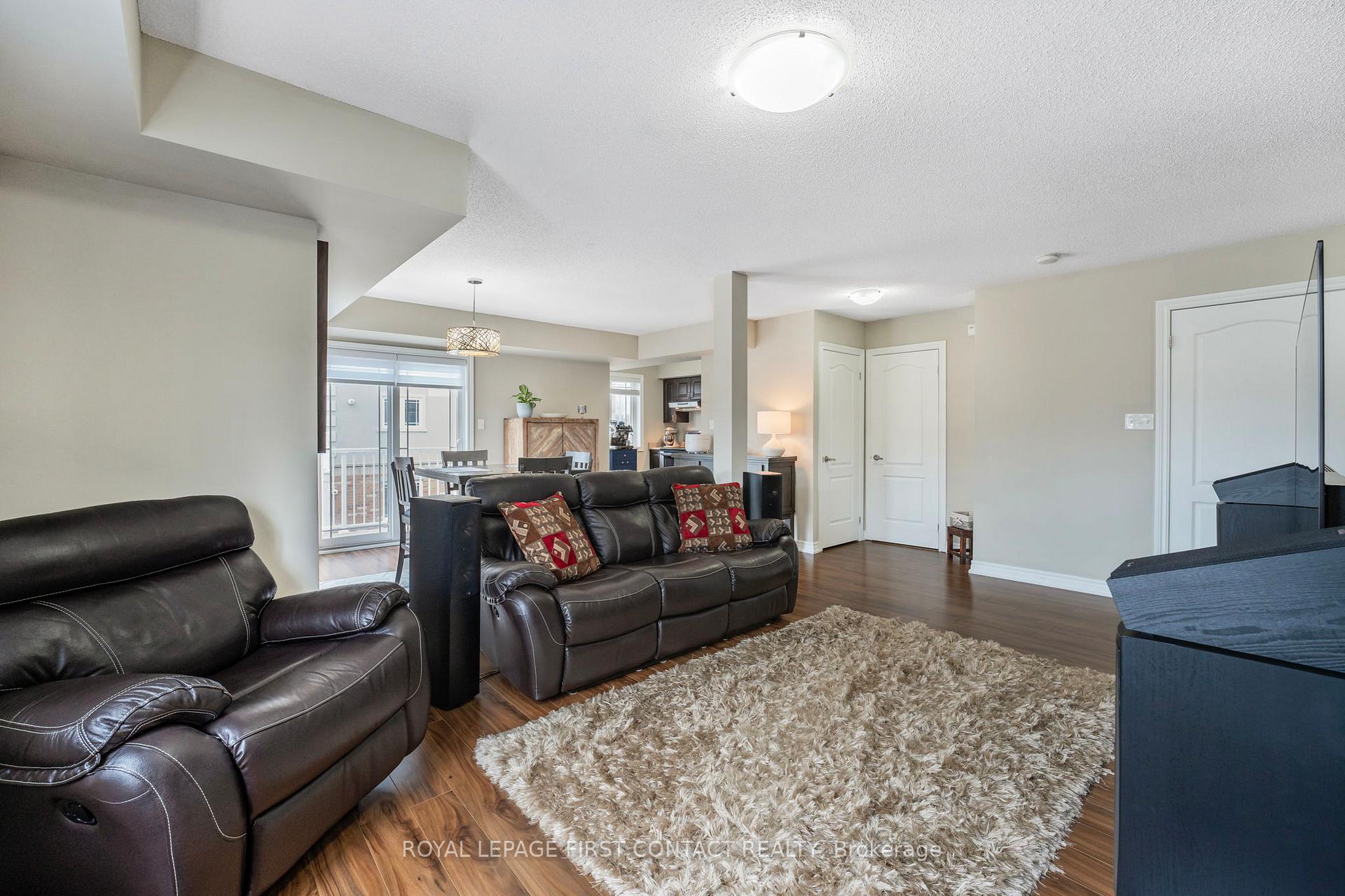 Photo 3 of Unit 7, 408 Veterans Drive, Barrie, Holly — HOMEH