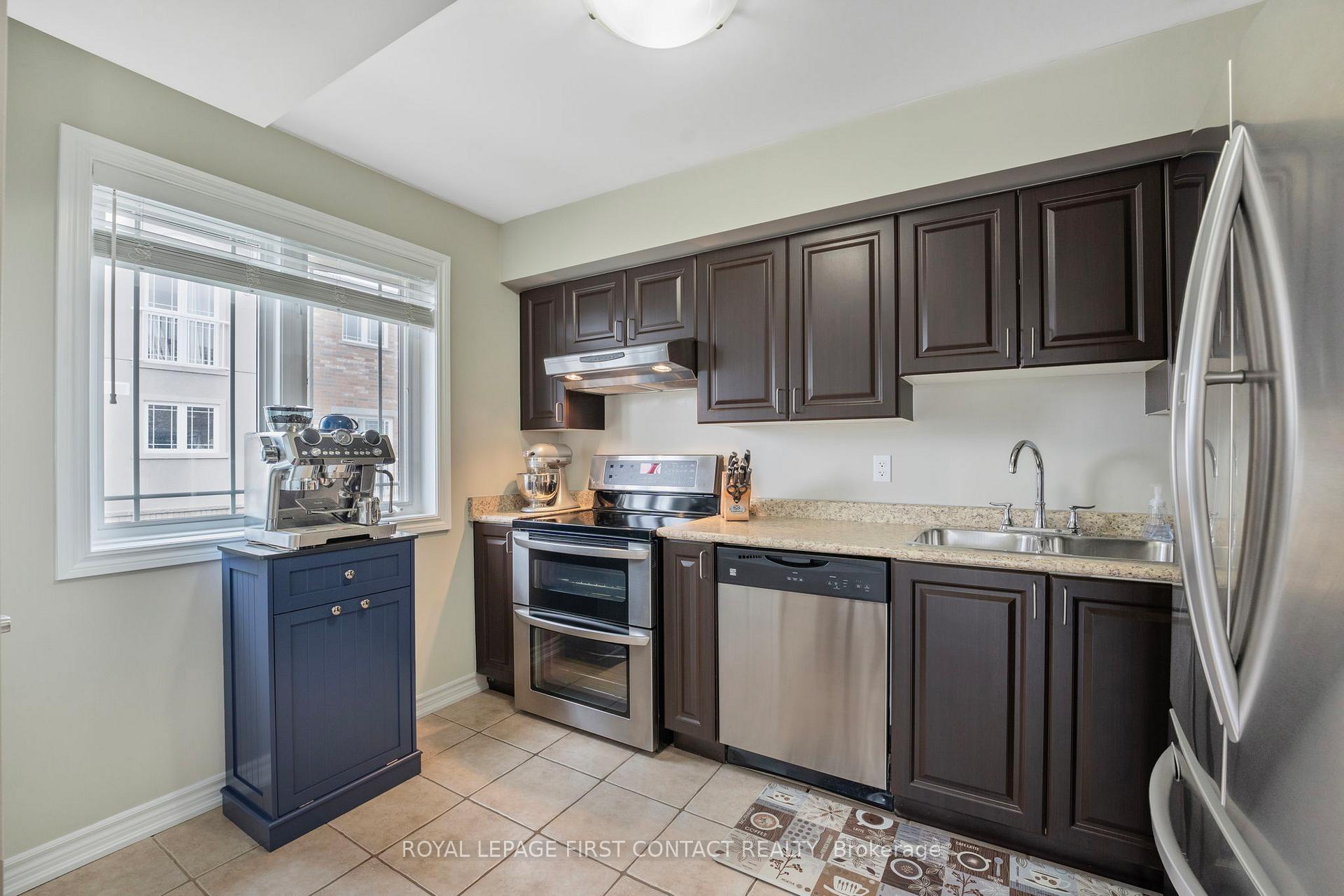 Photo 8 of Unit 7, 408 Veterans Drive, Barrie, Holly — HOMEH