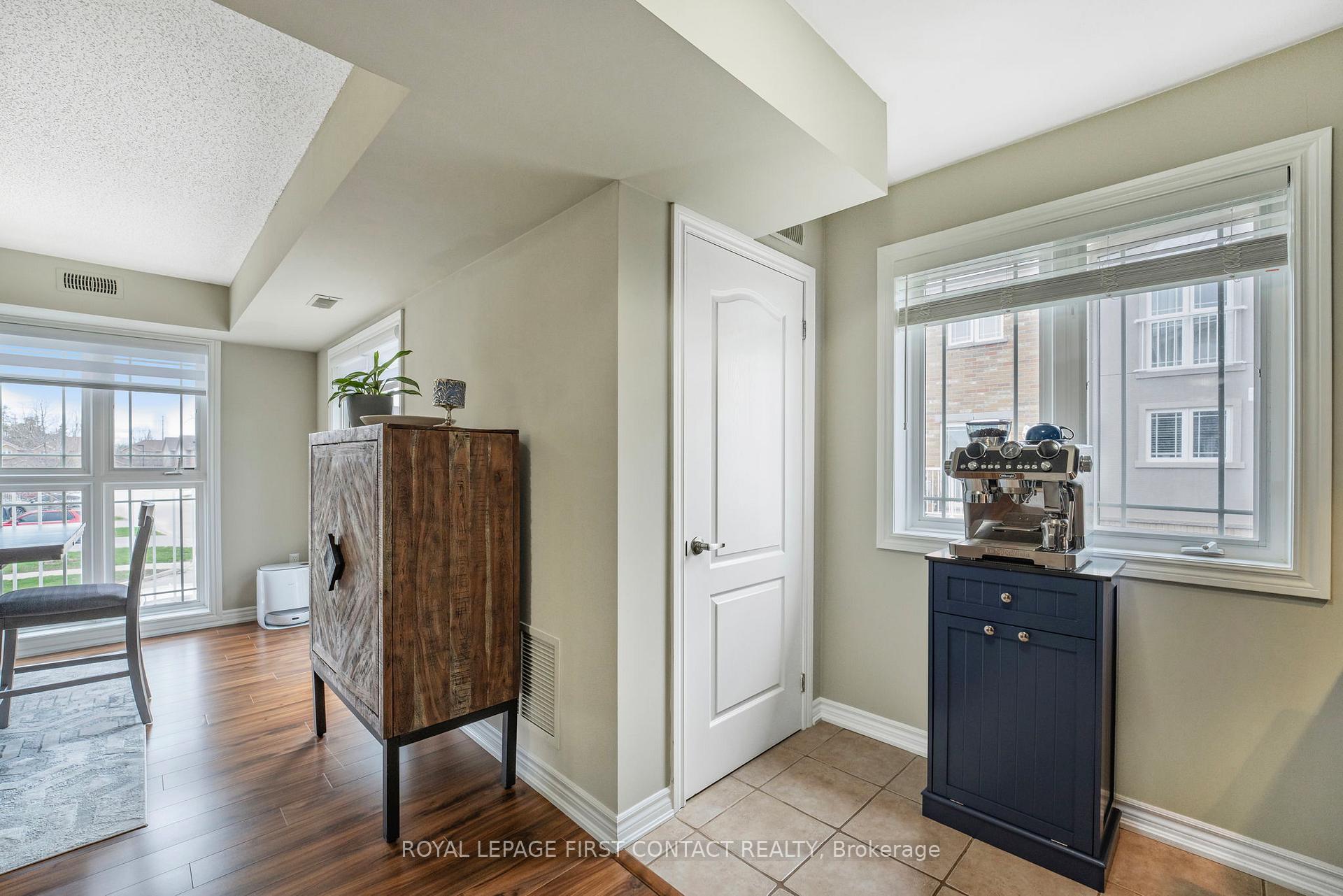Photo 11 of Unit 7, 408 Veterans Drive, Barrie, Holly — HOMEH