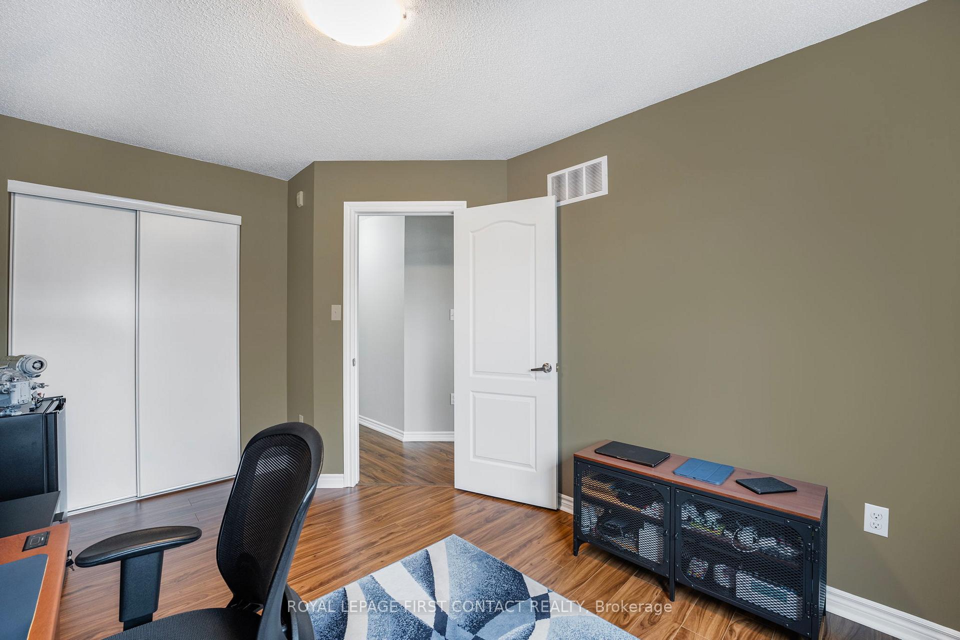 Photo 20 of Unit 7, 408 Veterans Drive, Barrie, Holly — HOMEH