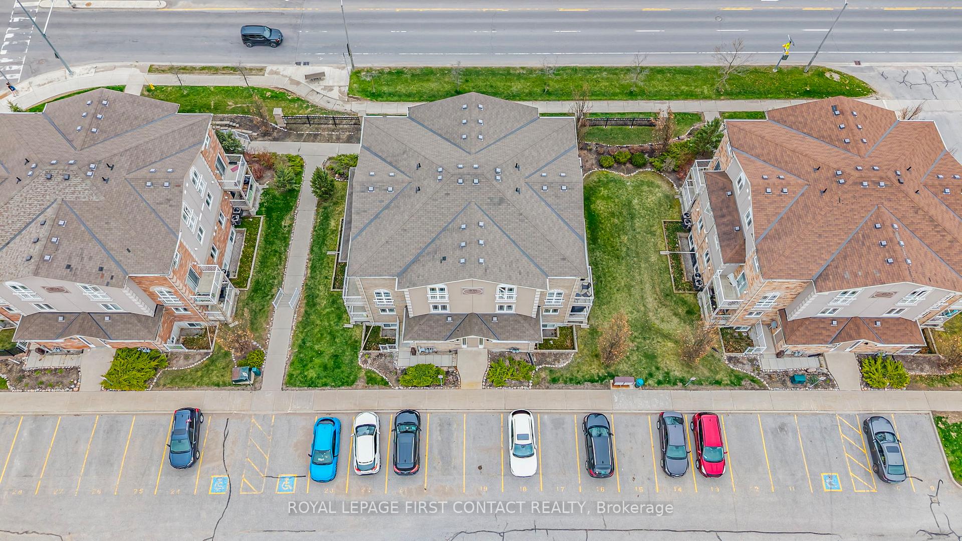 Photo 25 of Unit 7, 408 Veterans Drive, Barrie, Holly — HOMEH