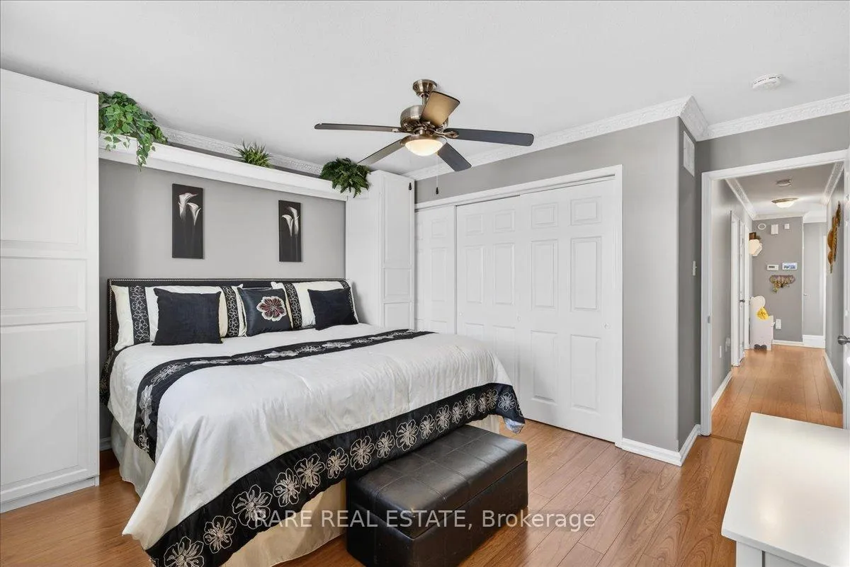 Photo 27 of 220 Livingstone Street E, Barrie, Little Lake — HOMEH