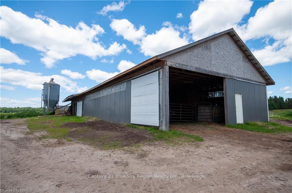 Photo 20 of 212 River Road, Chisholm — HOMEH