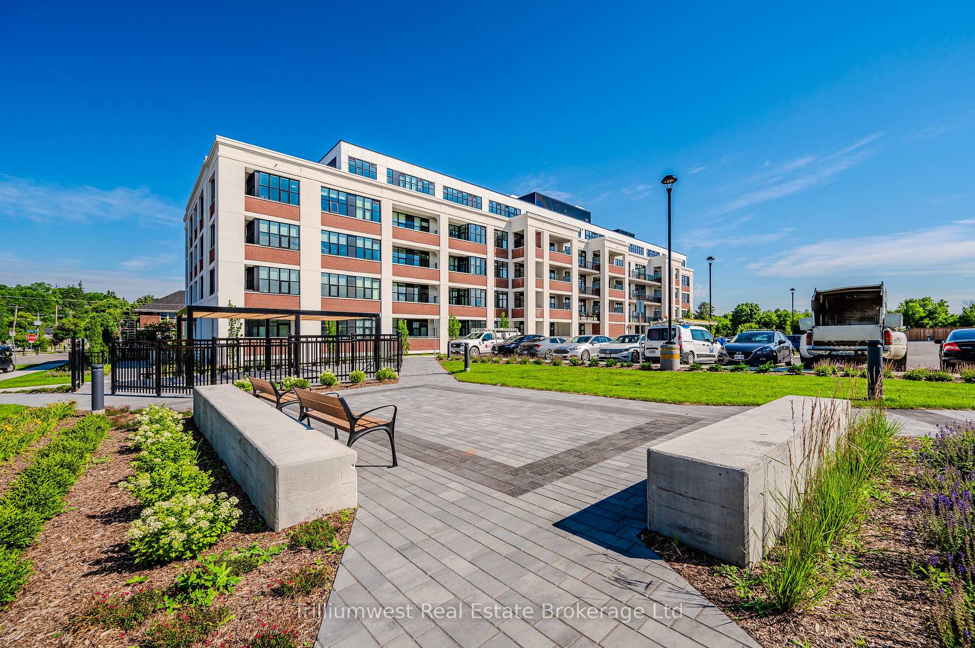 Photo 10 of Unit 102, 120 Huron Street, Guelph, St. Patrick's Ward — HOMEH