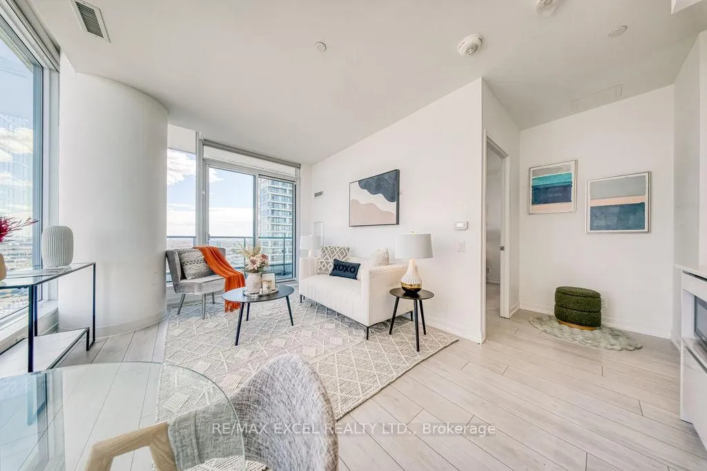 Photo 6 of Unit 2803, 898 Portage Parkway, Vaughan, Vaughan Corporate Centre — HOMEH