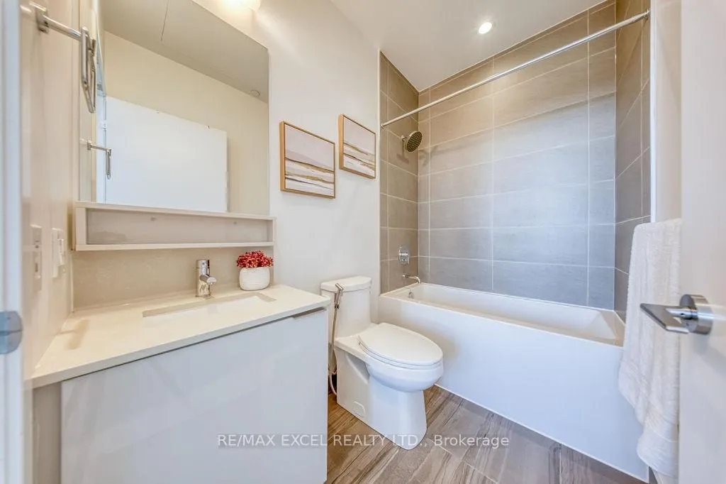 Photo 27 of Unit 2803, 898 Portage Parkway, Vaughan, Vaughan Corporate Centre — HOMEH