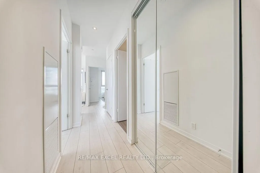 Photo 43 of Unit 2803, 898 Portage Parkway, Vaughan, Vaughan Corporate Centre — HOMEH