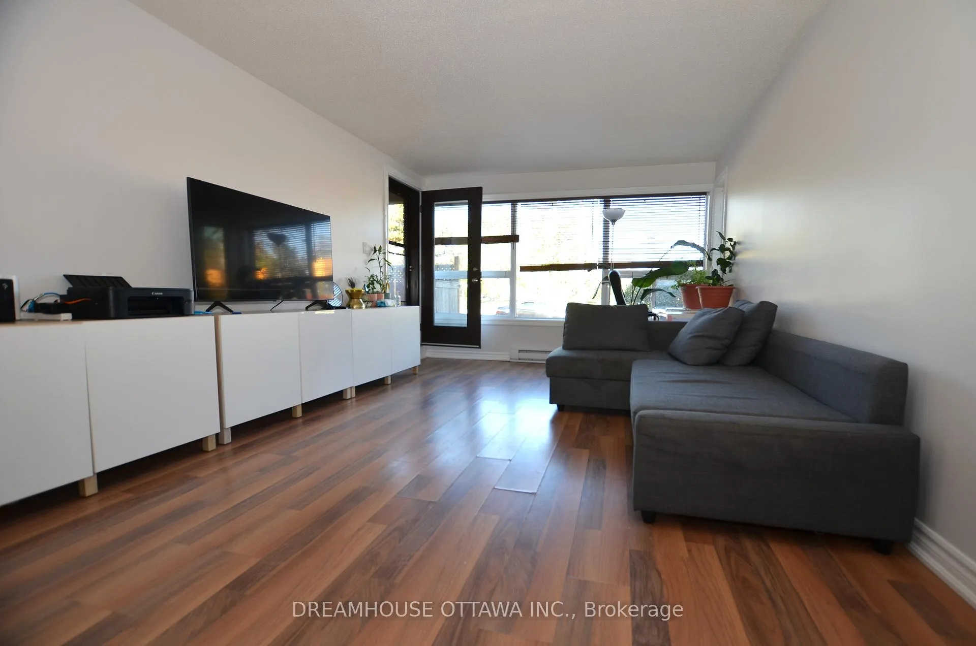 Photo 5 of Unit 107, 1490 Heron Road, Ottawa, Heron Gate — HOMEH