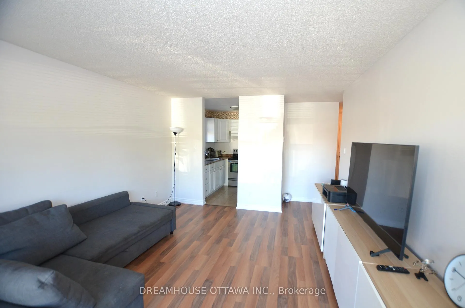 Photo 6 of Unit 107, 1490 Heron Road, Ottawa, Heron Gate — HOMEH
